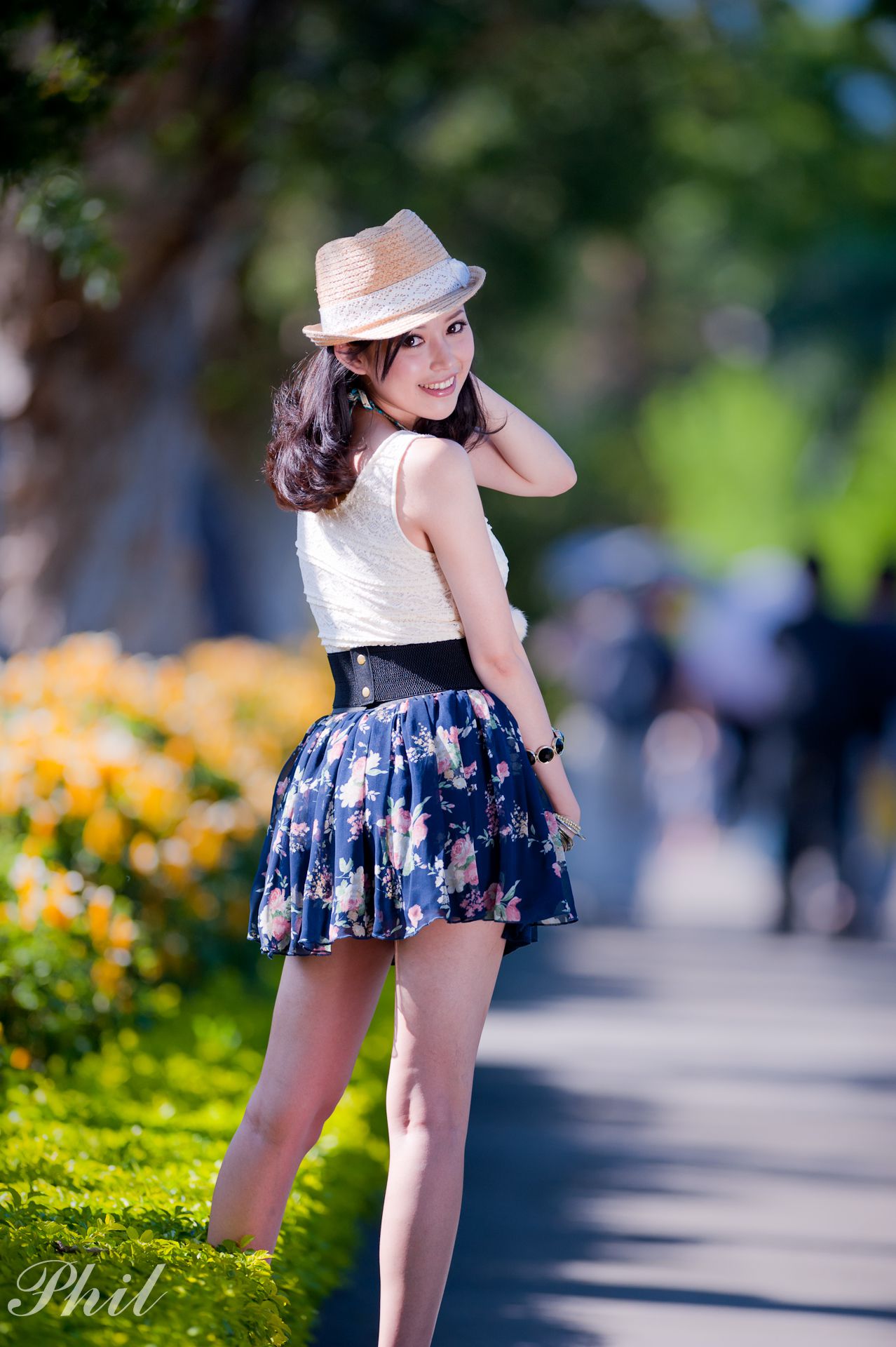 Beautyleg腿模Avy《连衣裙公园外拍》-图12