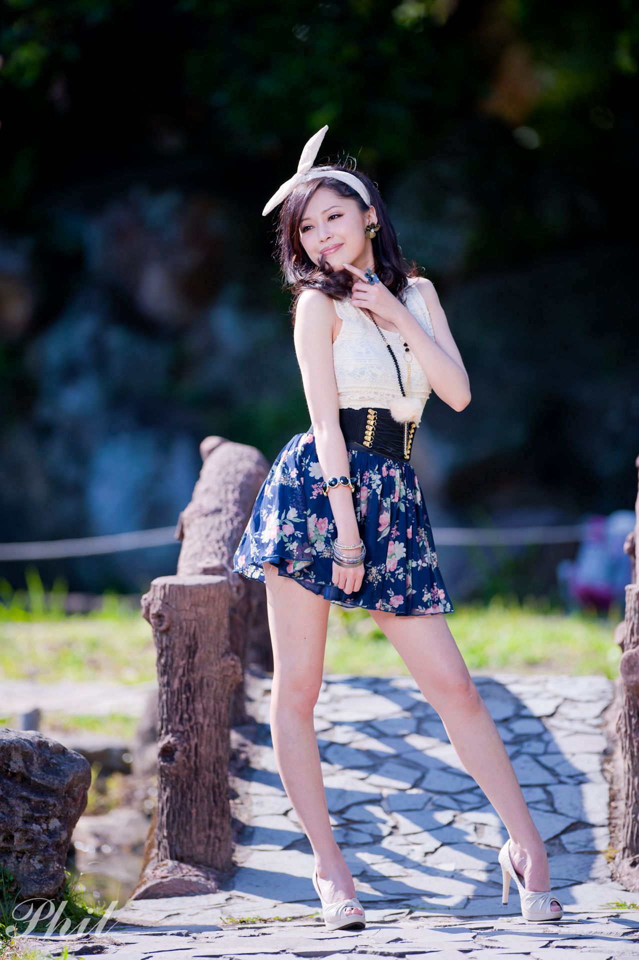 Beautyleg腿模Avy《连衣裙公园外拍》-图21