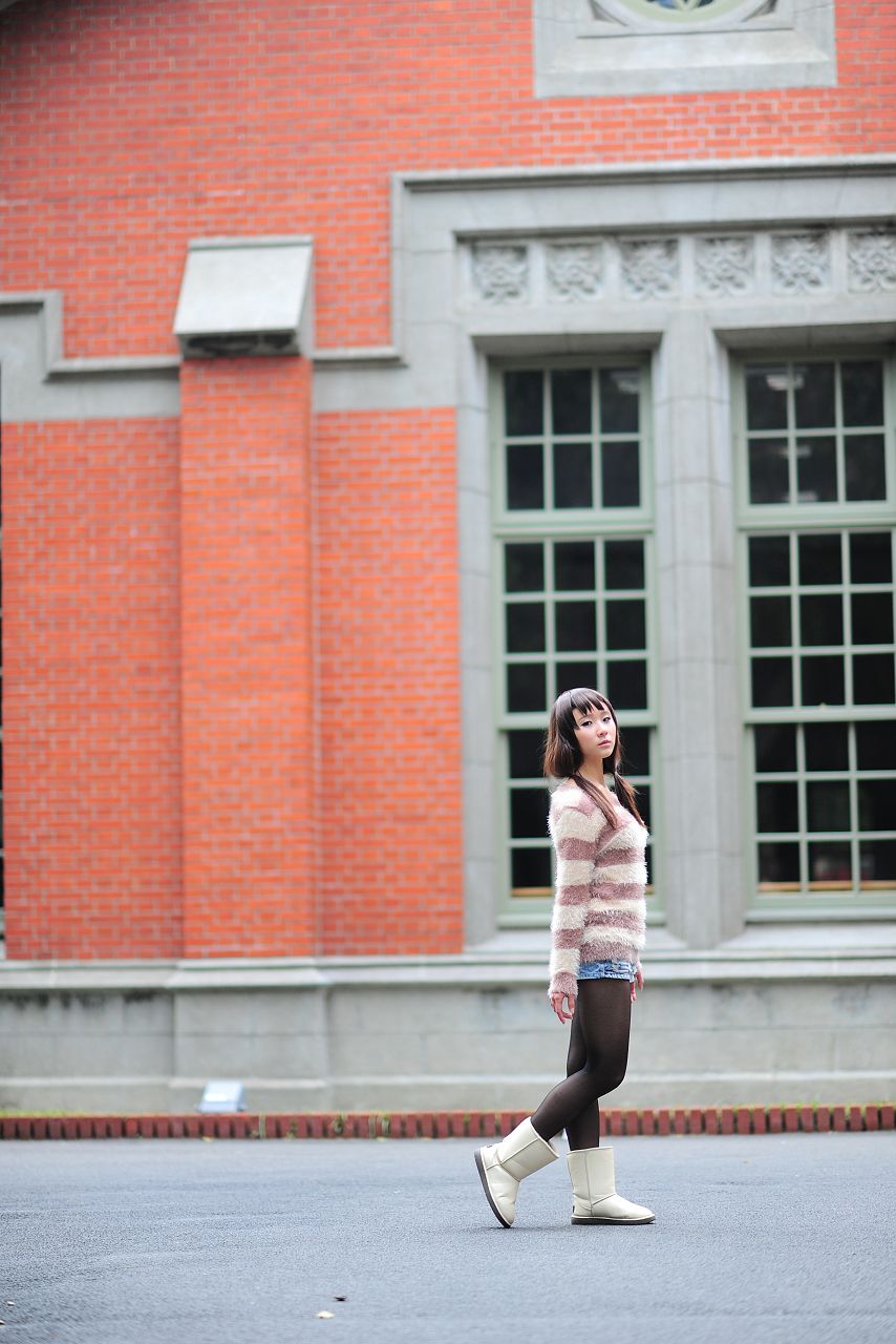 台湾黑丝芭比娃娃美女外拍-图19