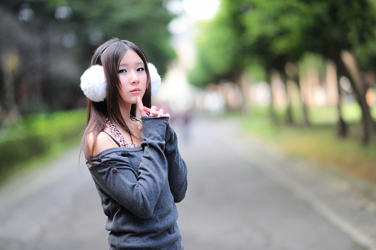 台湾黑丝芭比娃娃美女外拍-图33