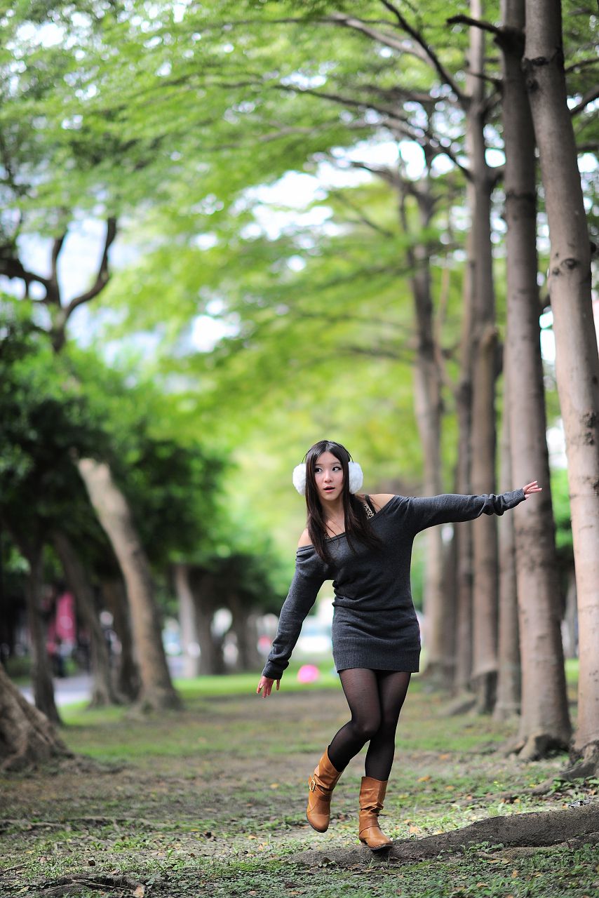 台湾黑丝芭比娃娃美女外拍-图38