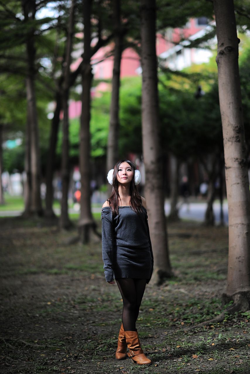 台湾黑丝芭比娃娃美女外拍-图44