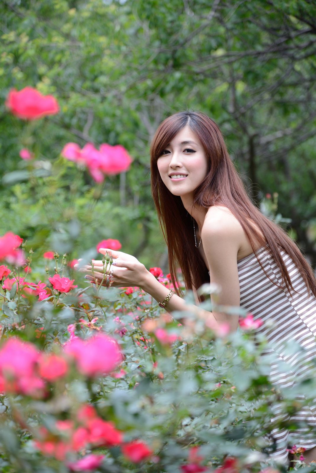 廖挺伶/Kila晶晶《齐B超短裙系列》外拍-图19