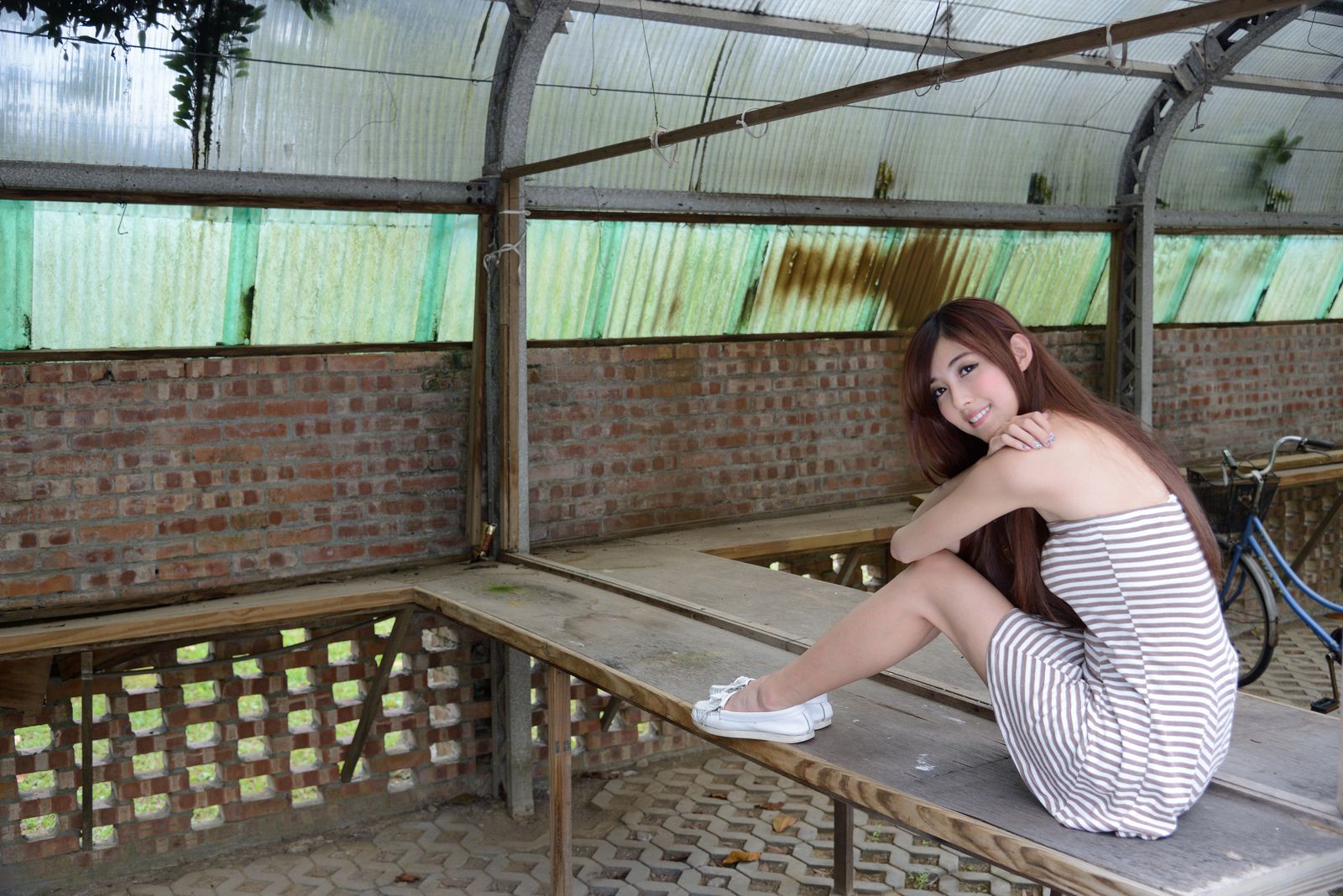 廖挺伶/Kila晶晶《齐B超短裙系列》外拍-图43