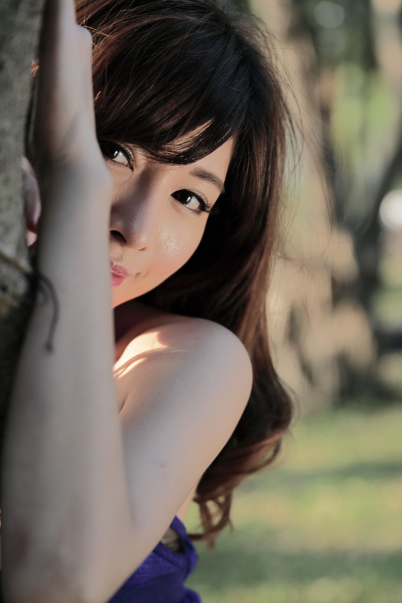 冰山美人廖坎蒂《初夏公园外拍》-图14