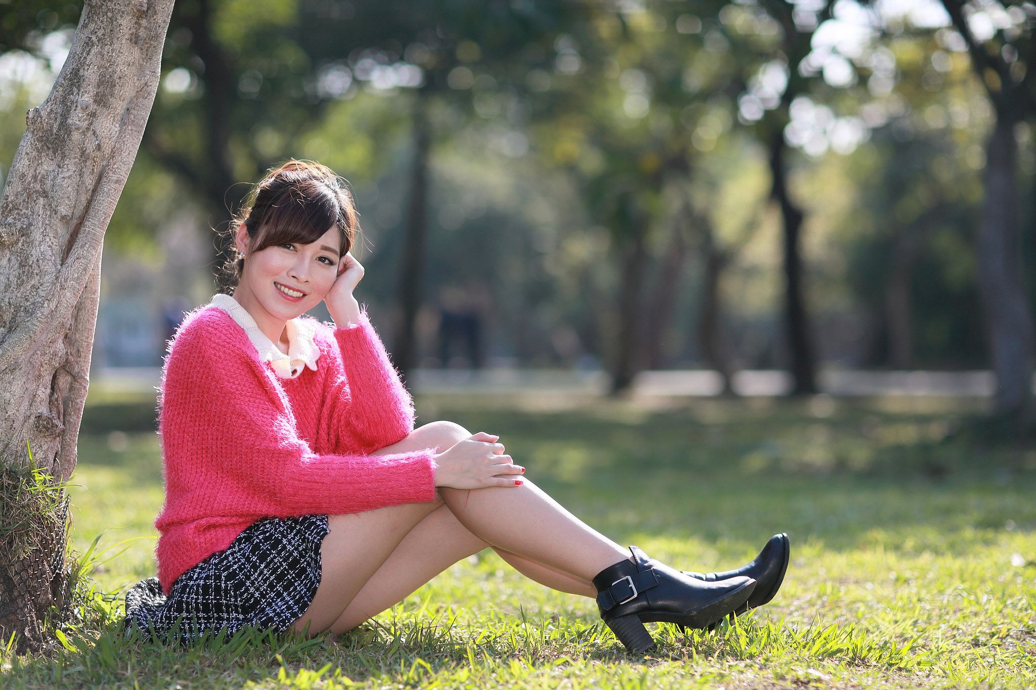 冰山美人廖坎蒂《初夏公园外拍》-图32