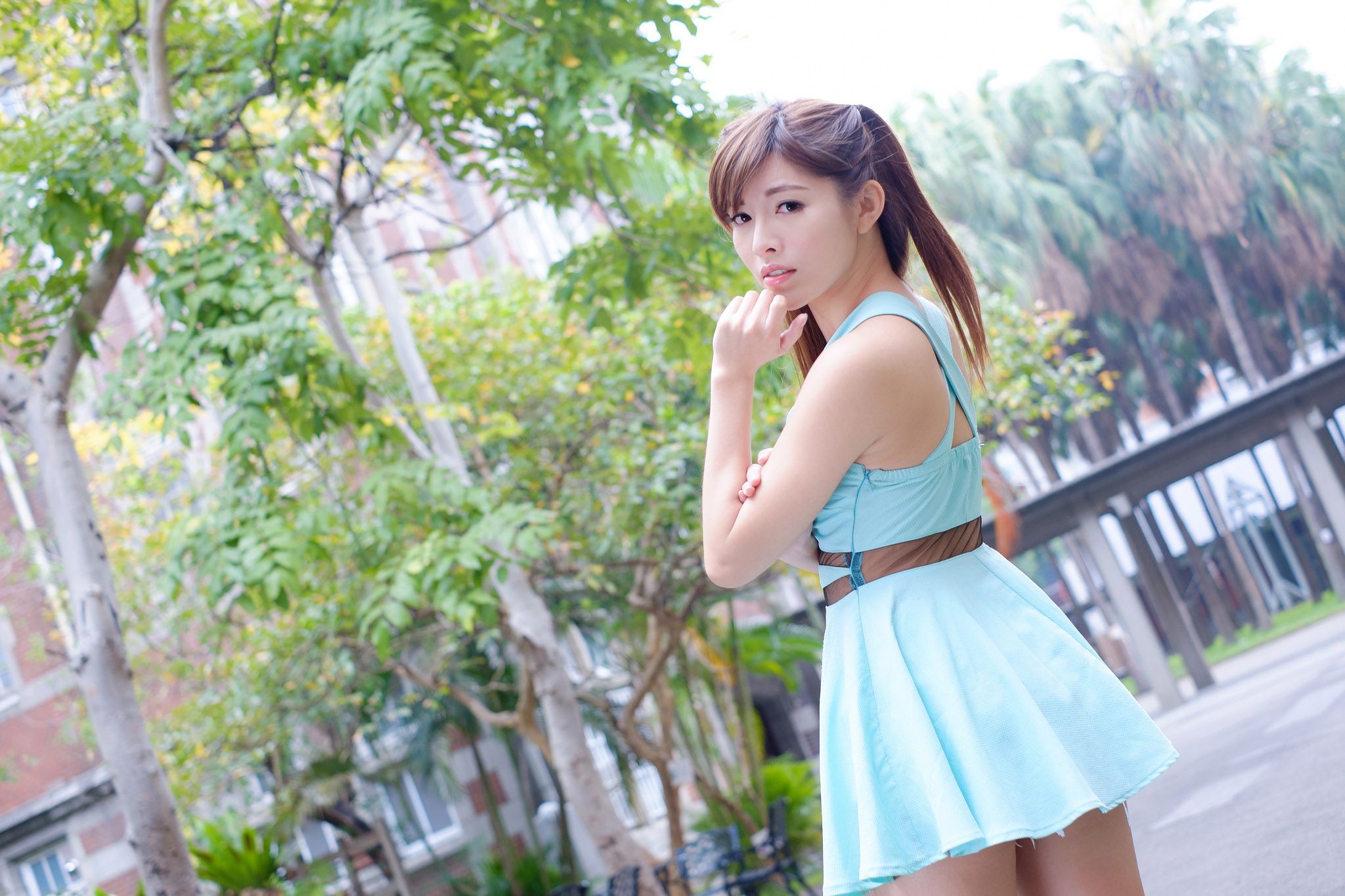 冰山美人廖坎蒂《初夏公园外拍》-图46