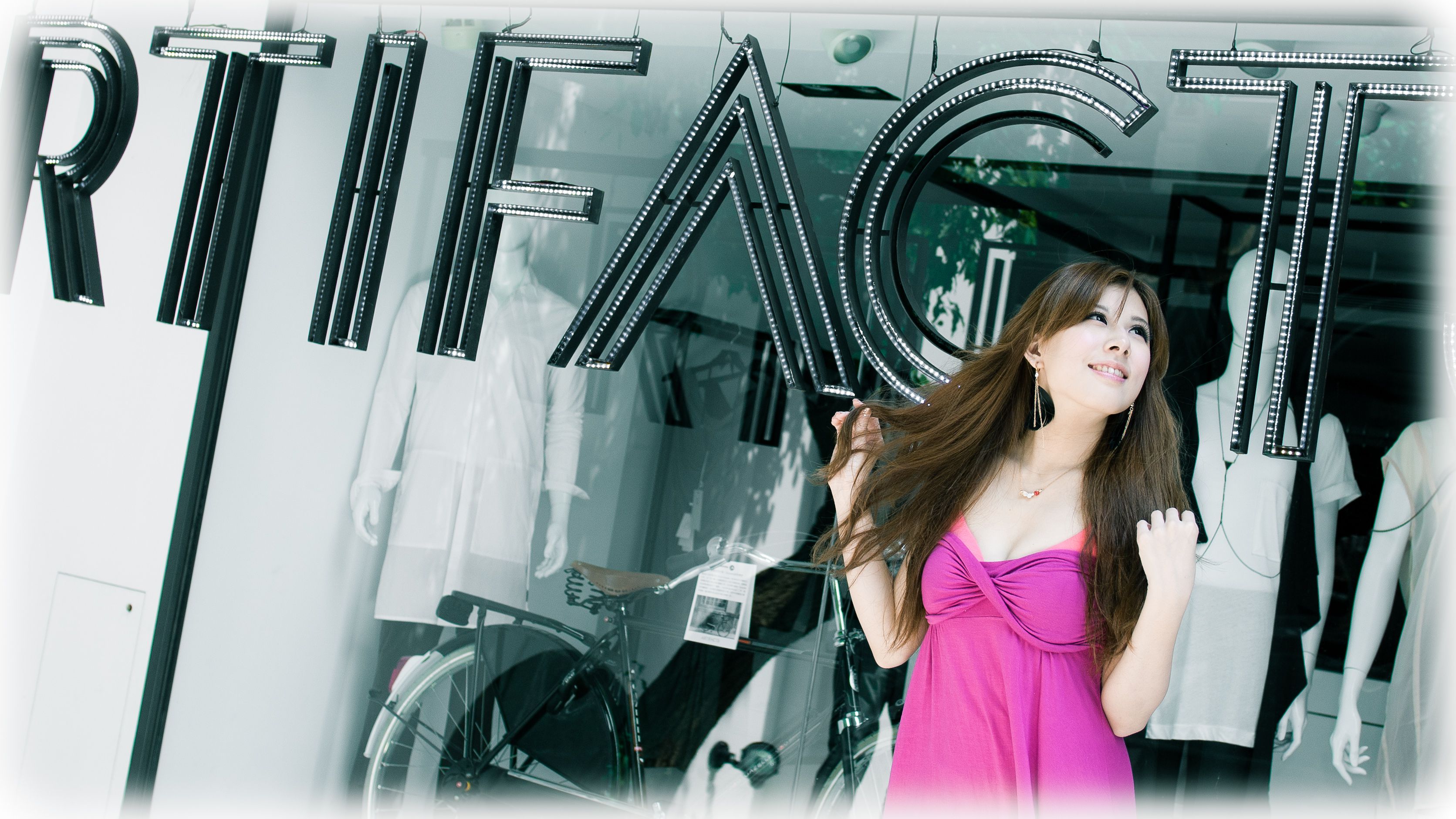 台湾美女小米Kate su《甜美长裙系列外拍》-图9