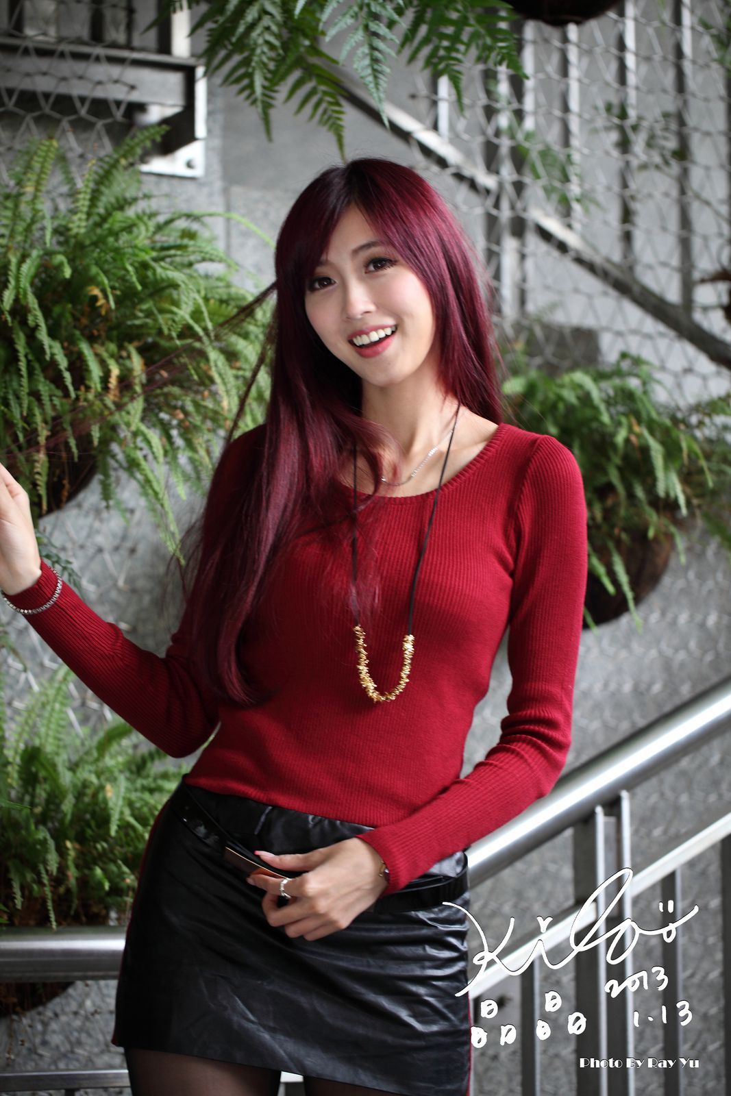 金允乔/Kila晶晶《黑丝套裙街拍》-图45