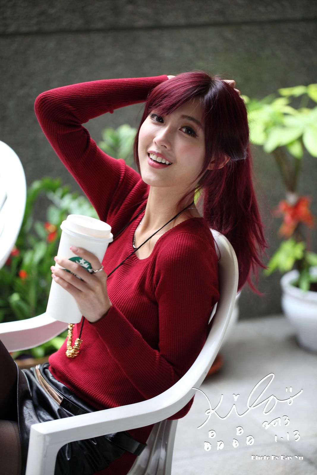 金允乔/Kila晶晶《黑丝套裙街拍》-图80