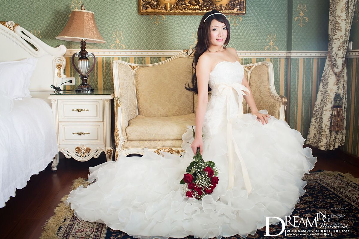 台湾网络红人Winnie小雪《清境?秋Dream Momen》婚纱篇-图3