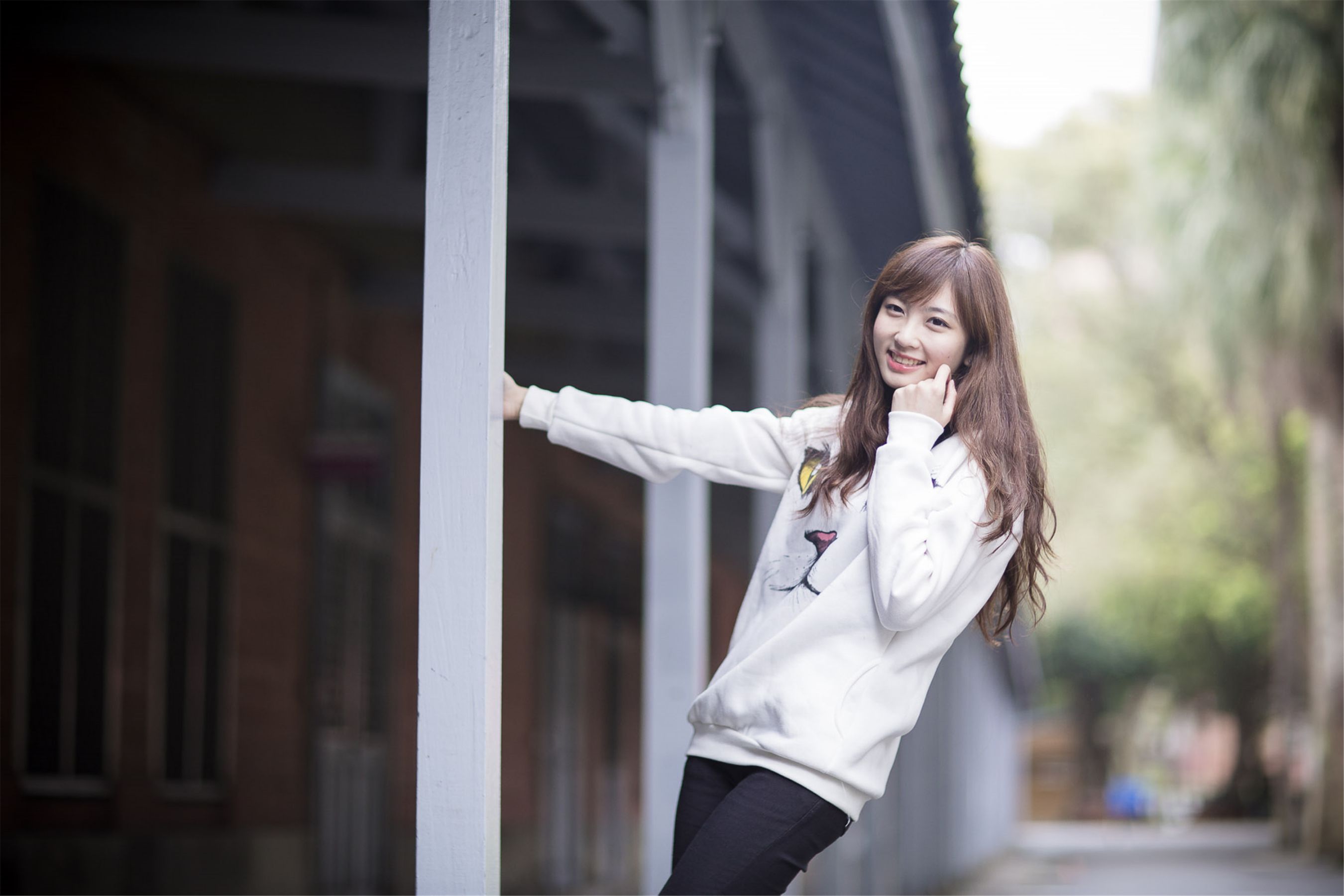 台湾模特艾薇《台大外拍》-图0