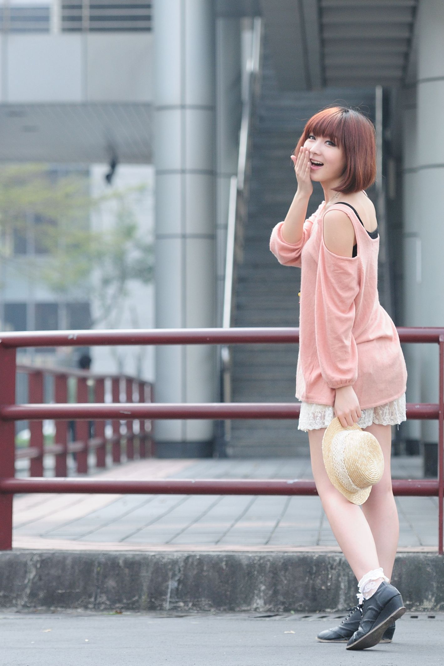 短发美女小猪patty《2组小清新街拍》-图13