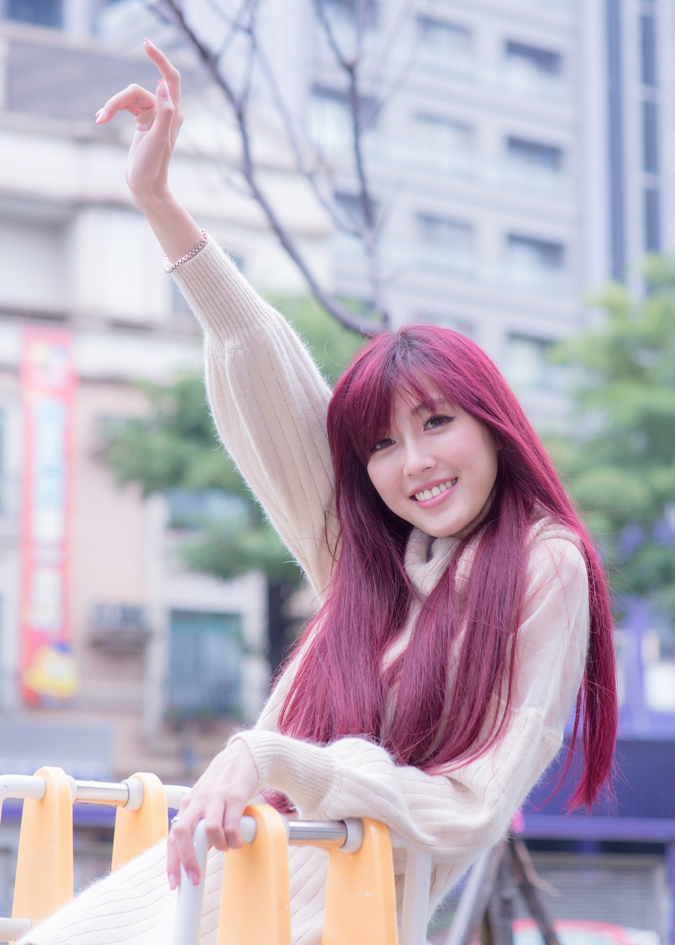 Kila晶晶/廖挺伶《针织衫套裙街拍》-图124