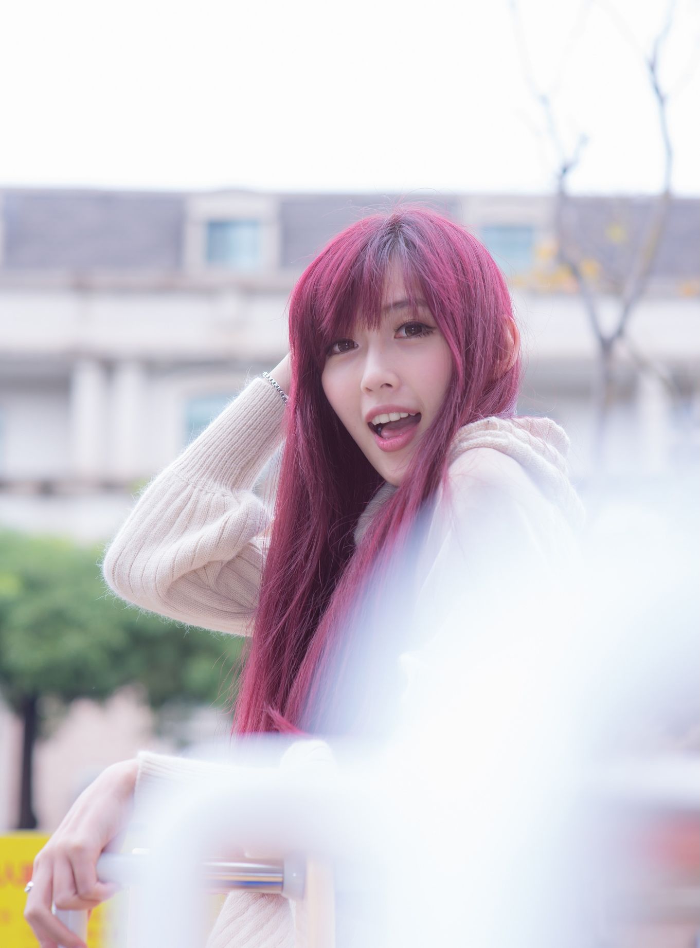 Kila晶晶/廖挺伶《针织衫套裙街拍》-图127