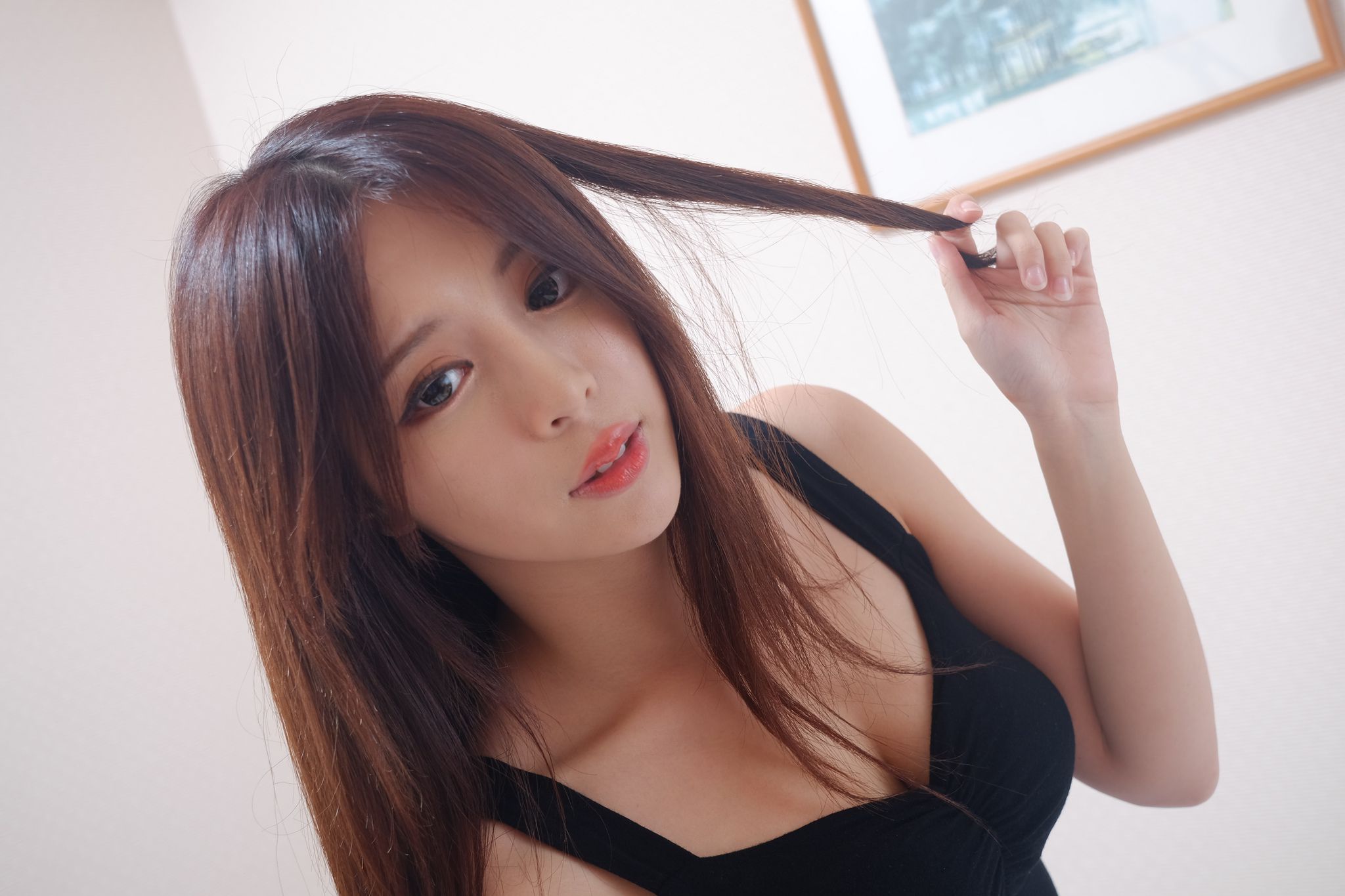 网红嫩模张齐郡JULIE《甜美吊带女神》-图39