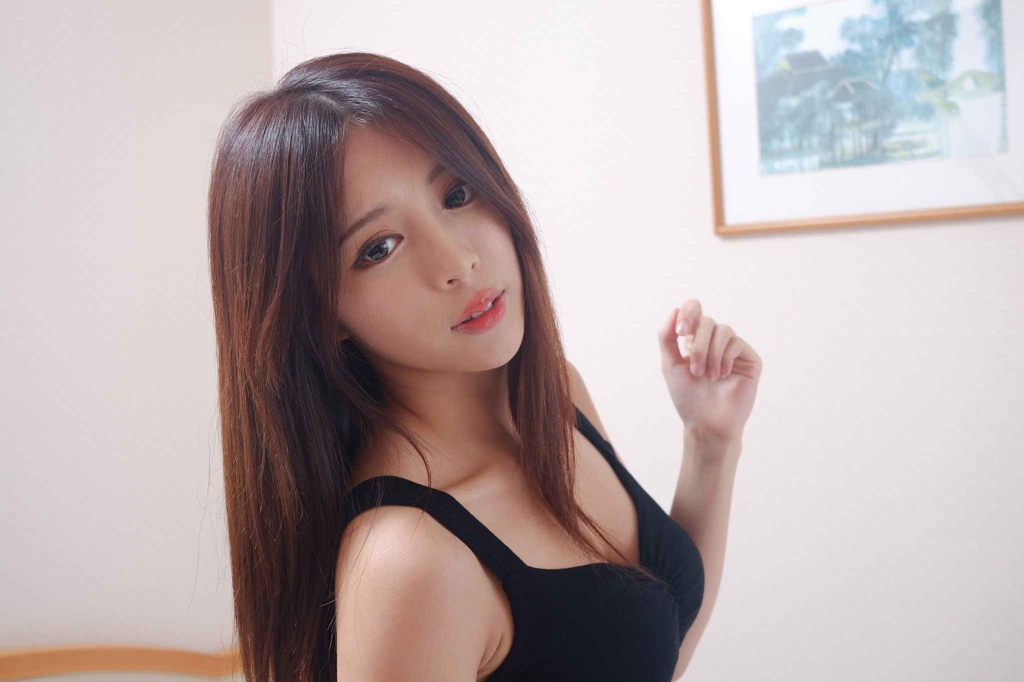 网红嫩模张齐郡JULIE《甜美吊带女神》-图4