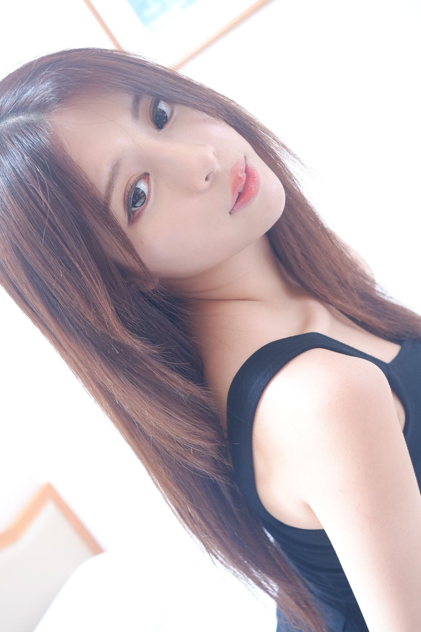 网红嫩模张齐郡JULIE《甜美吊带女神》-图49