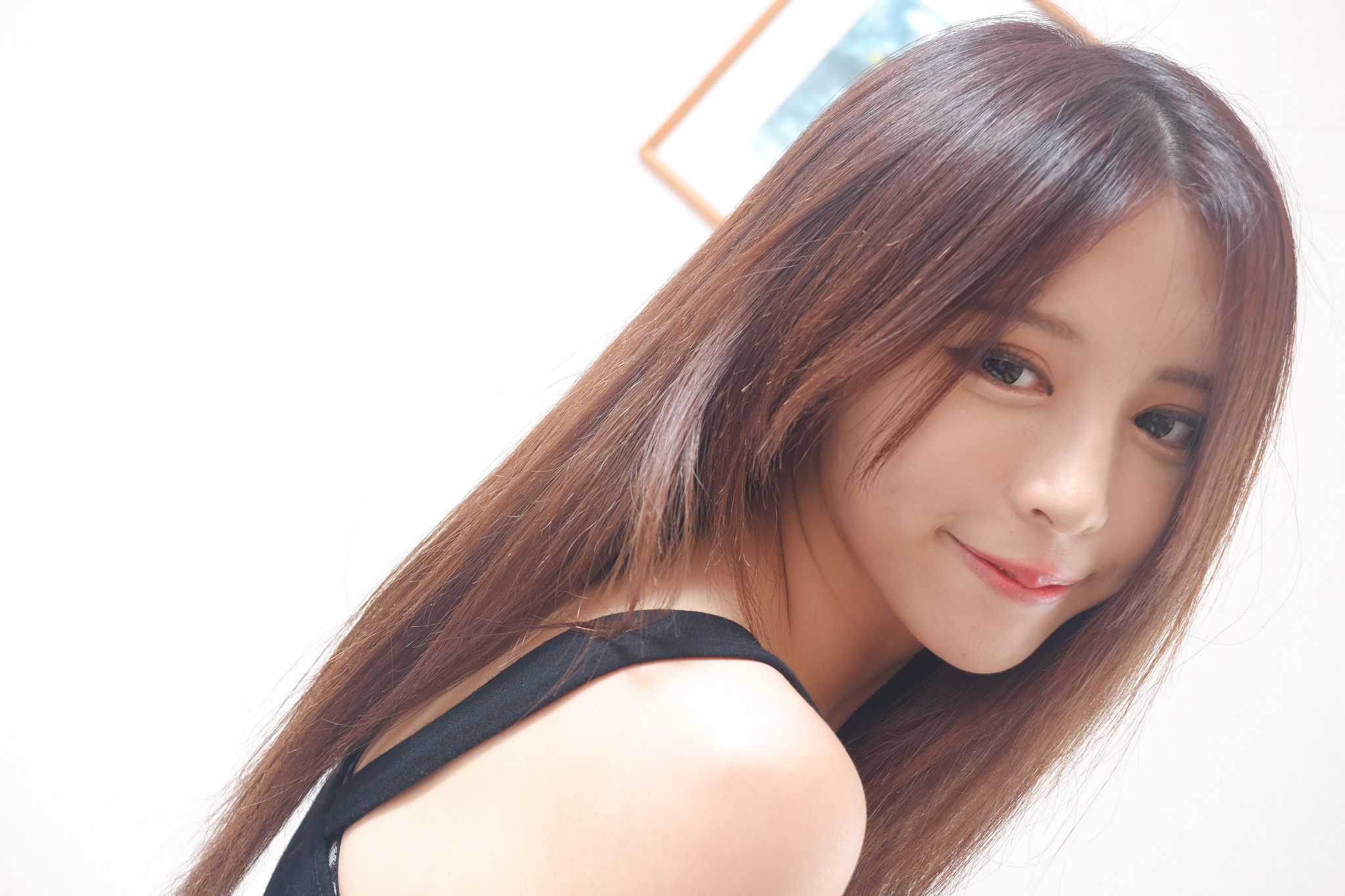 网红嫩模张齐郡JULIE《甜美吊带女神》-图51