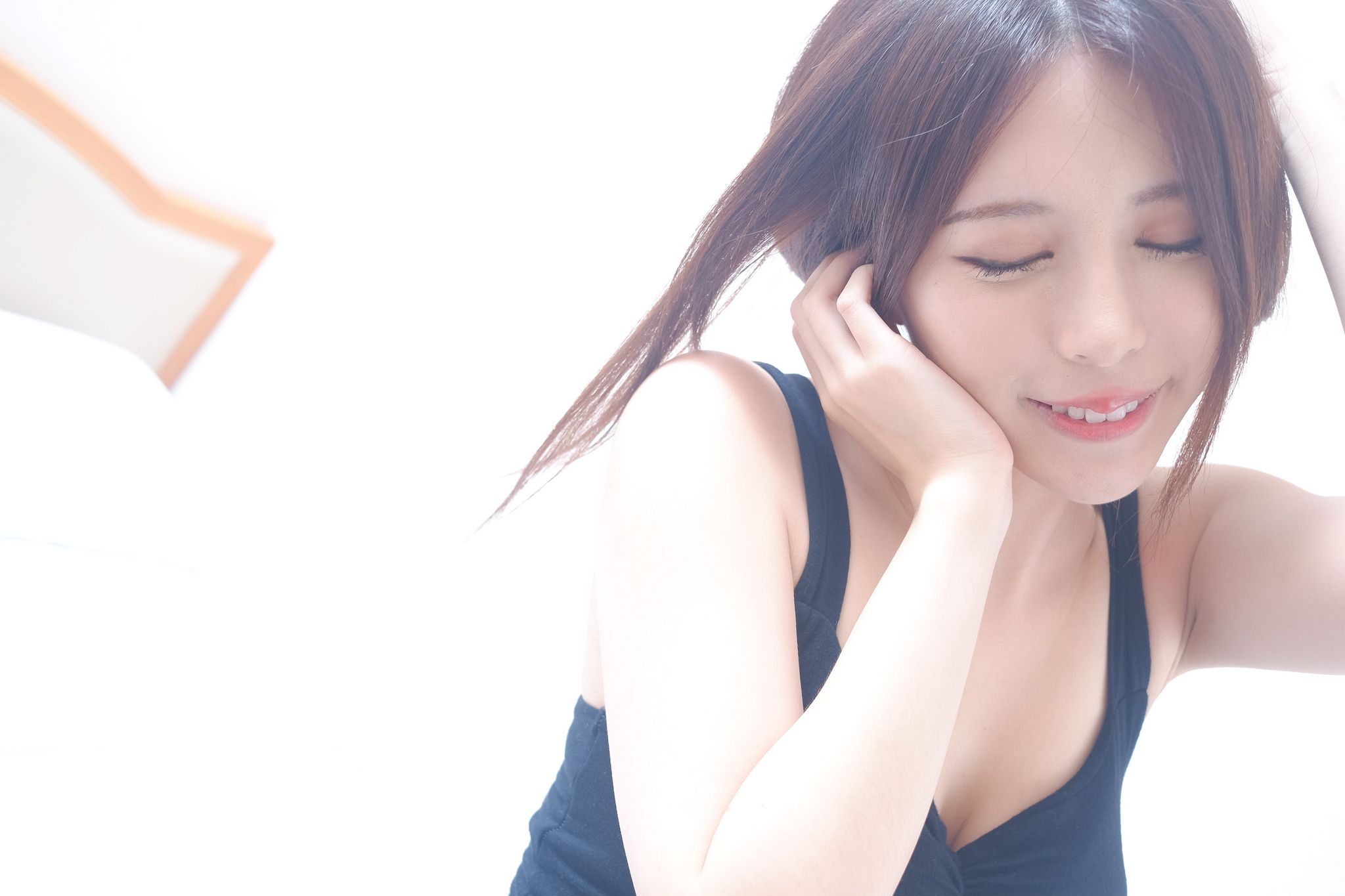 网红嫩模张齐郡JULIE《甜美吊带女神》-图56