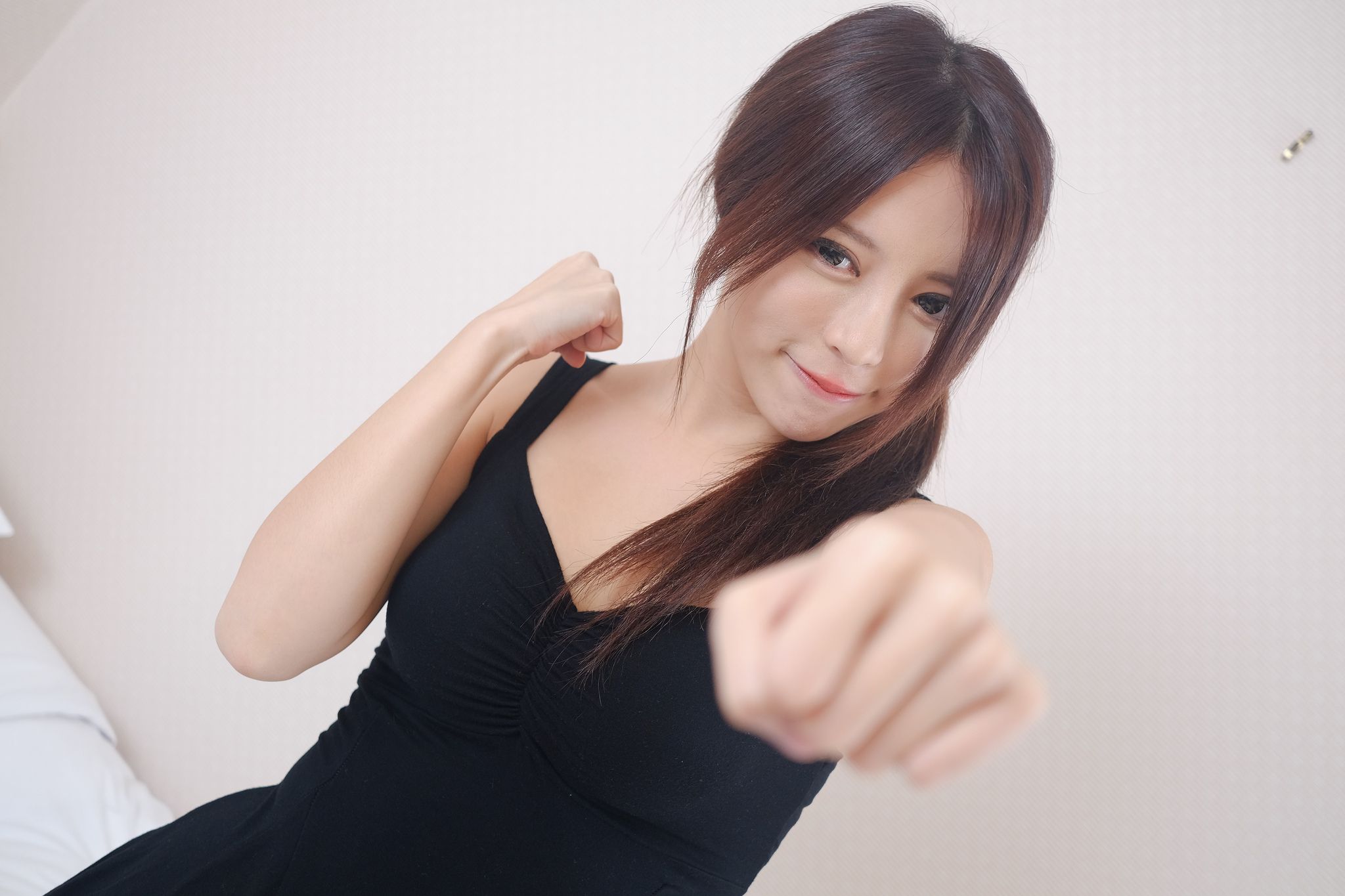 网红嫩模张齐郡JULIE《甜美吊带女神》-图59