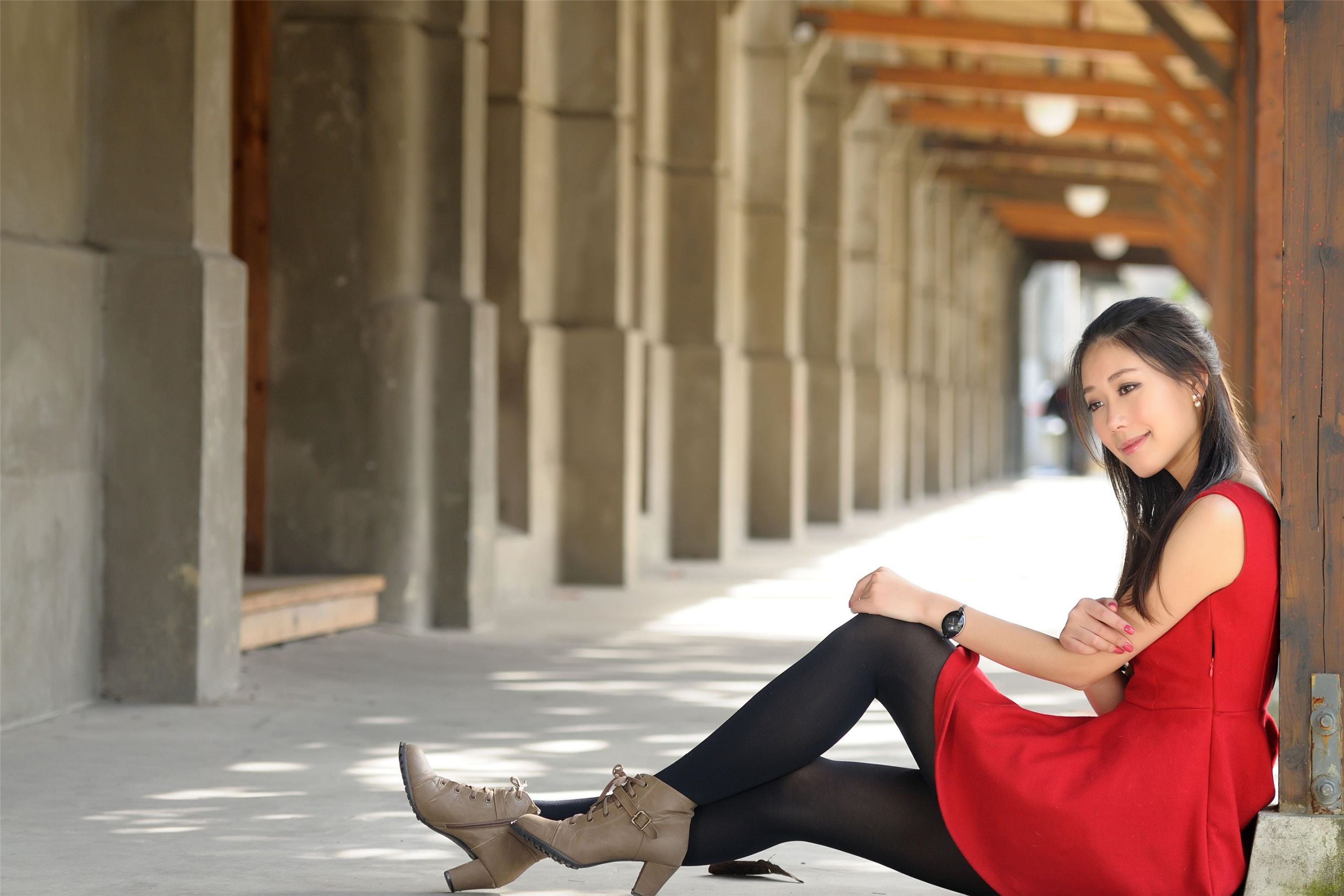 台湾女神佳贝儿《唯美时尚外拍》-图1