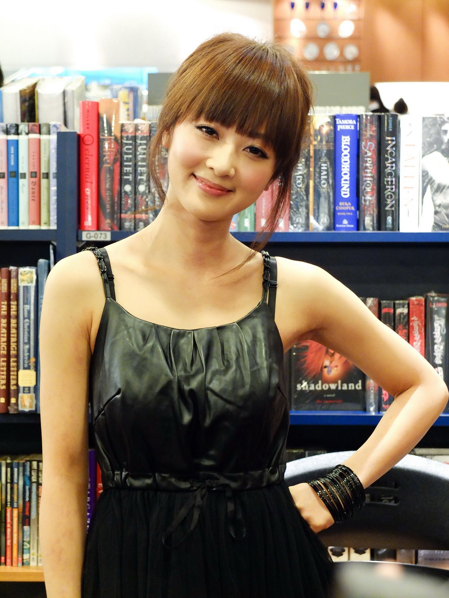 果子MM/张允霏《妝漂亮 簽書會》高清活动图片-图12