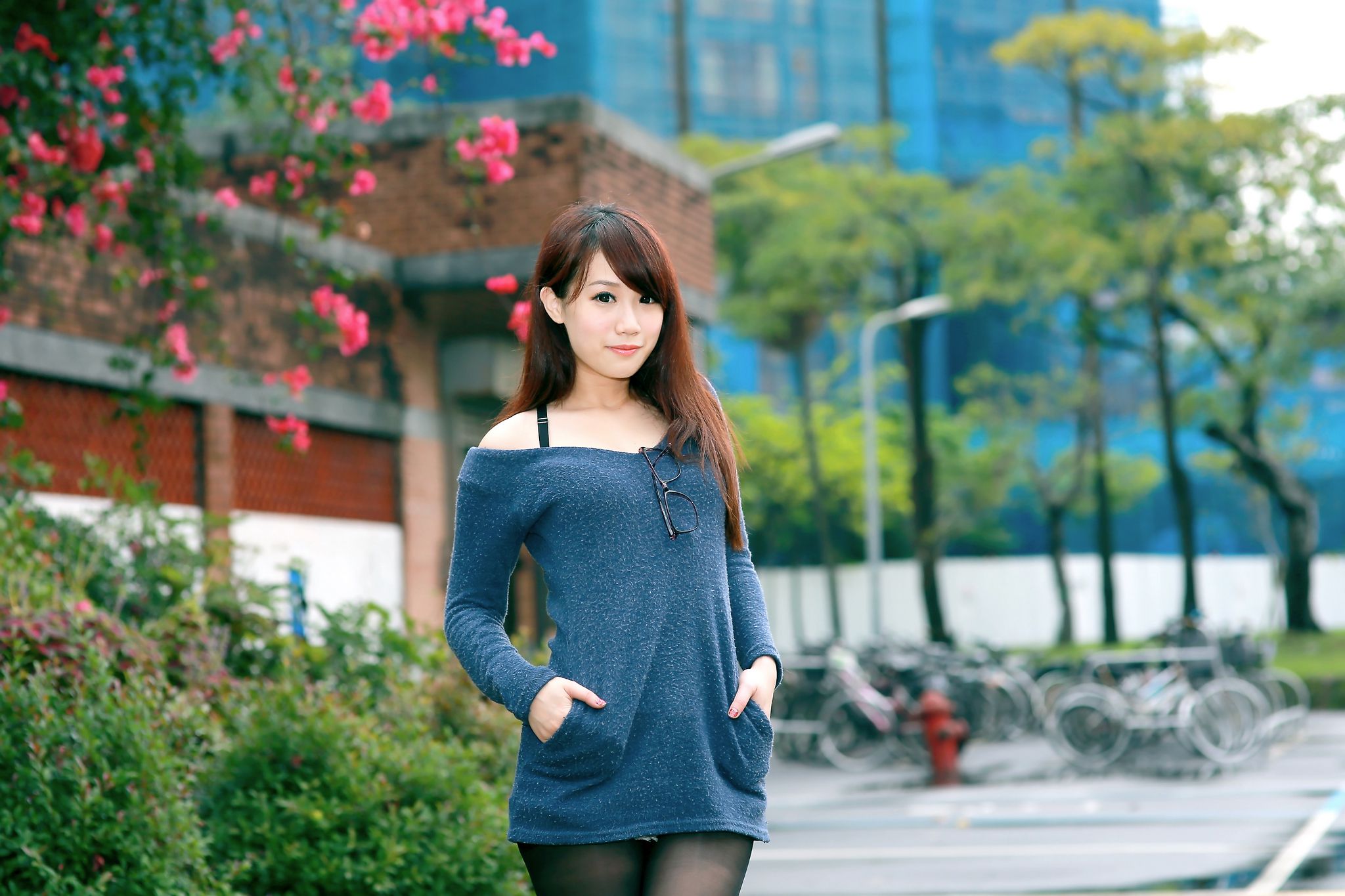 台湾正妹小容《甜美街拍图片》写真合集-图11