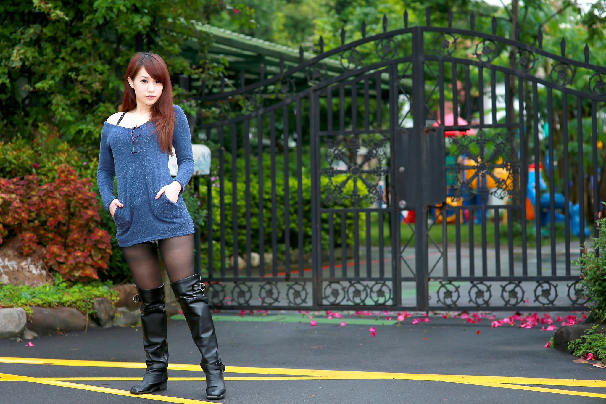 台湾正妹小容《甜美街拍图片》写真合集-图12