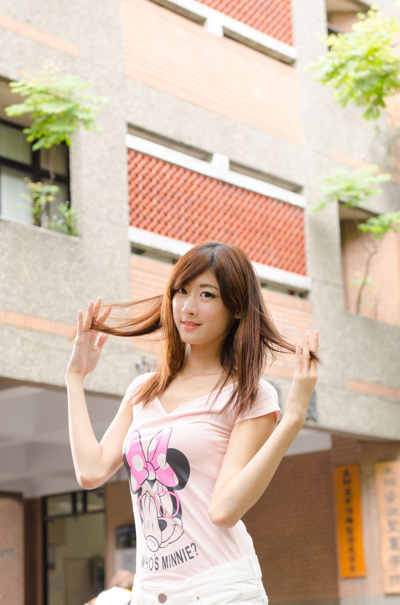 Queena/林茉晶《台大外拍》-图2