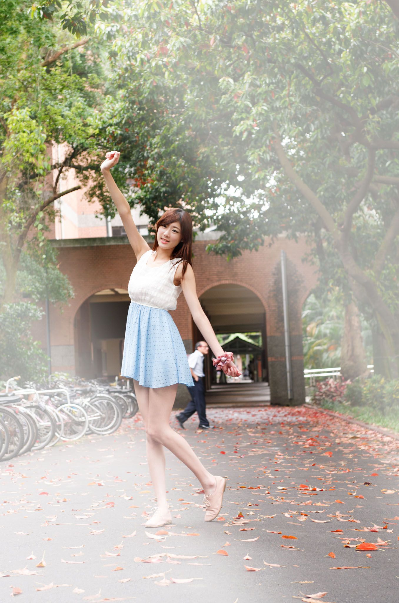 Queena/林茉晶《台大外拍》-图32