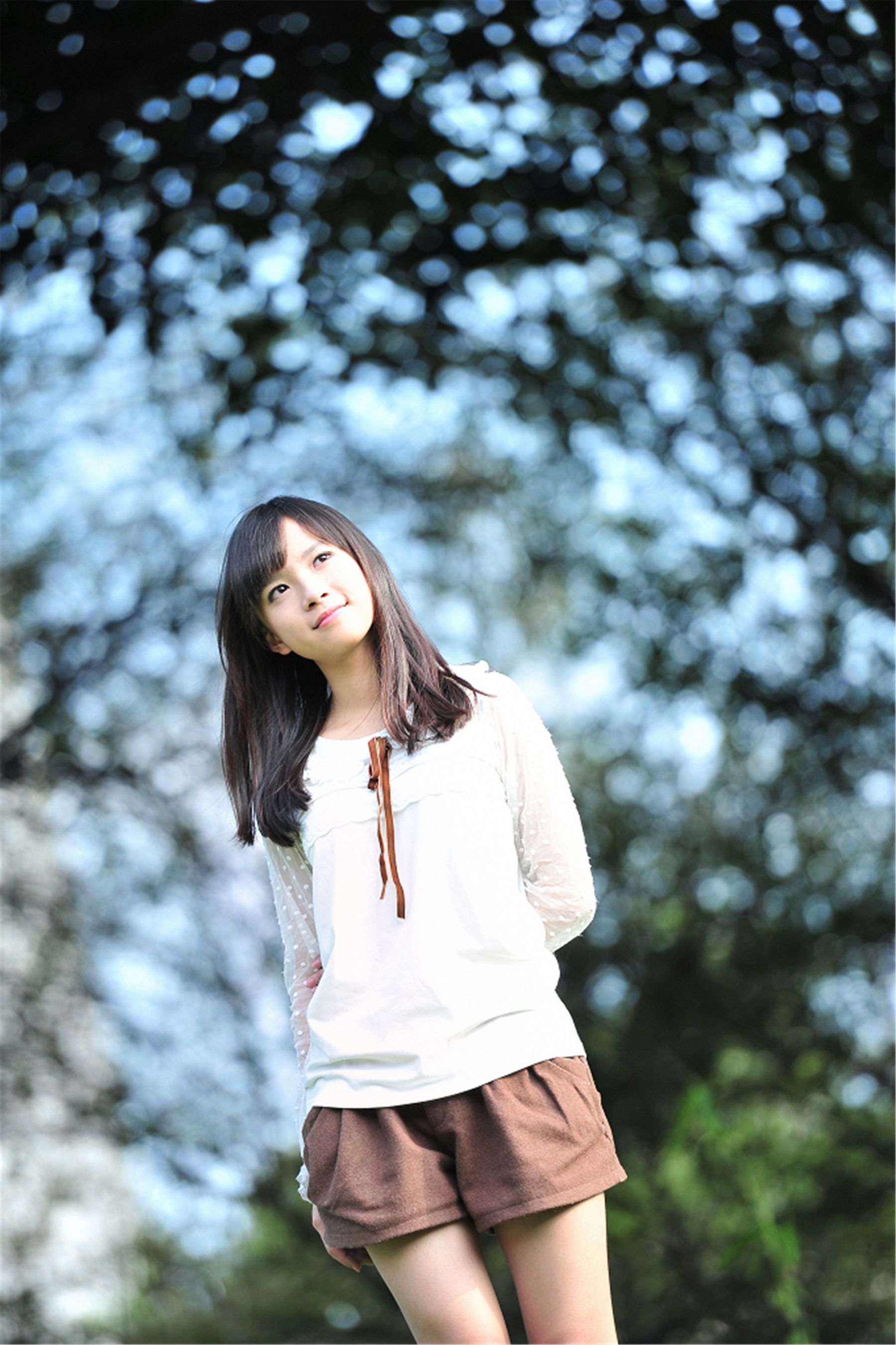 台湾美少女小敬(虞成敬)《逸仙公园外拍》-图1