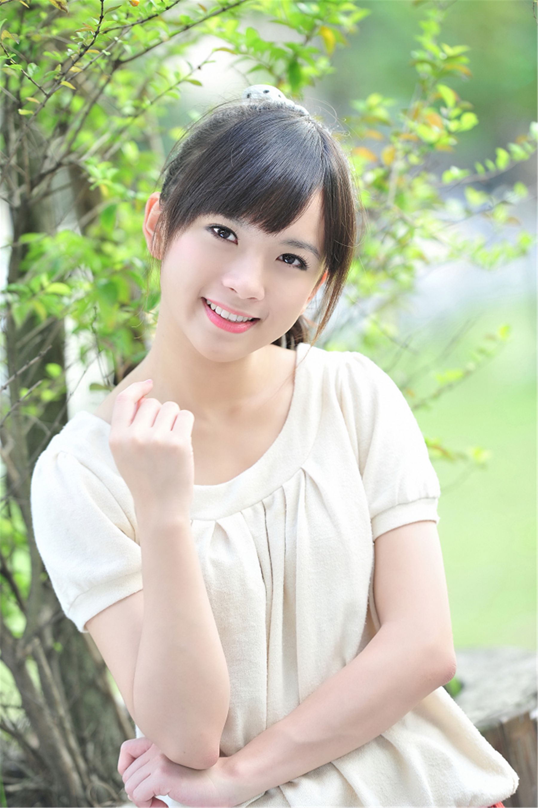 台湾美少女小敬(虞成敬)《逸仙公园外拍》-图2