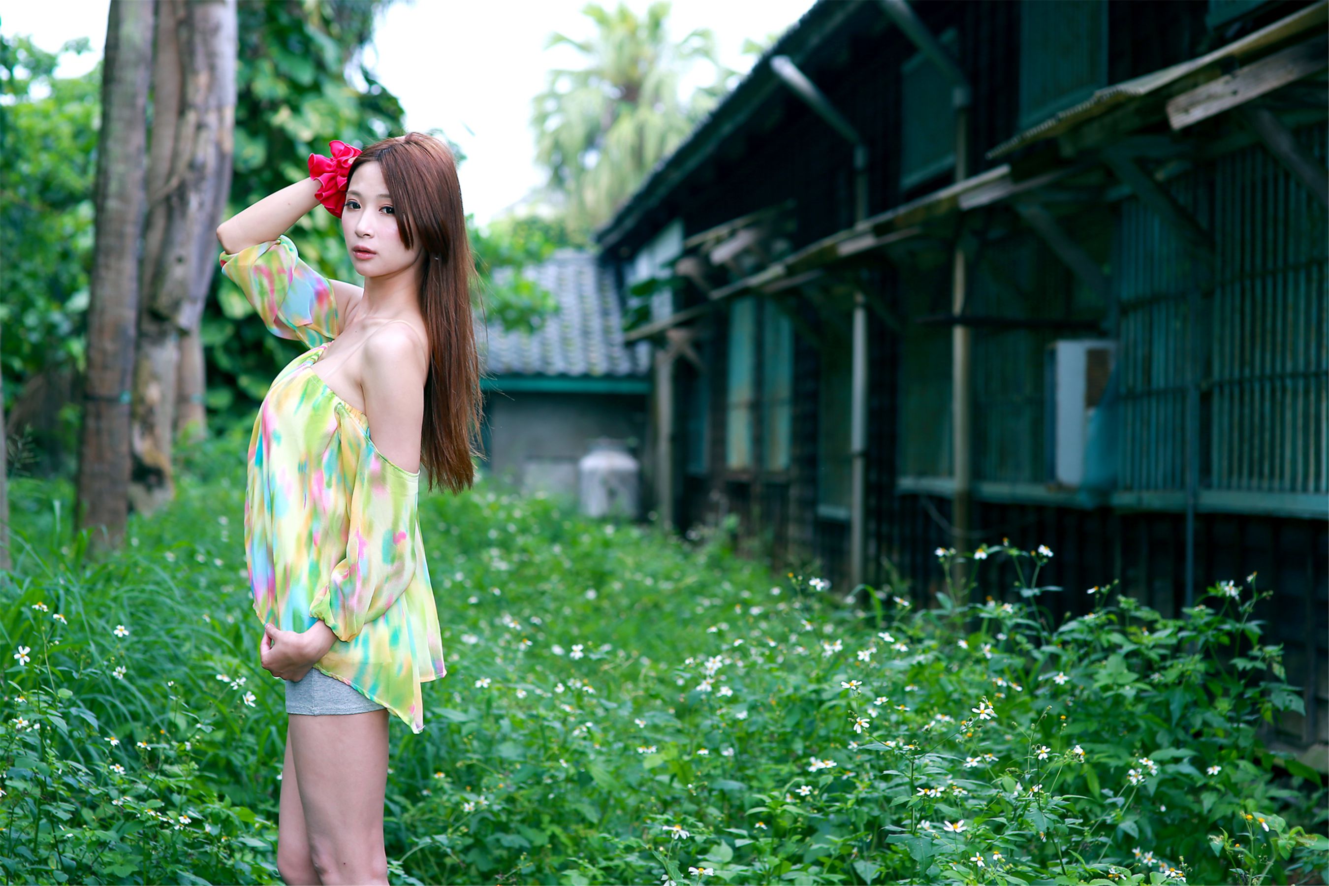 台湾妹子林小芭《春游踏青外拍》-图12