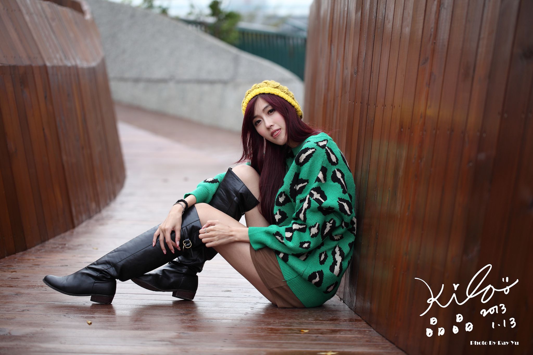 台湾模特廖挺伶/Kila晶晶《绿色长衣+长靴》街拍-图3