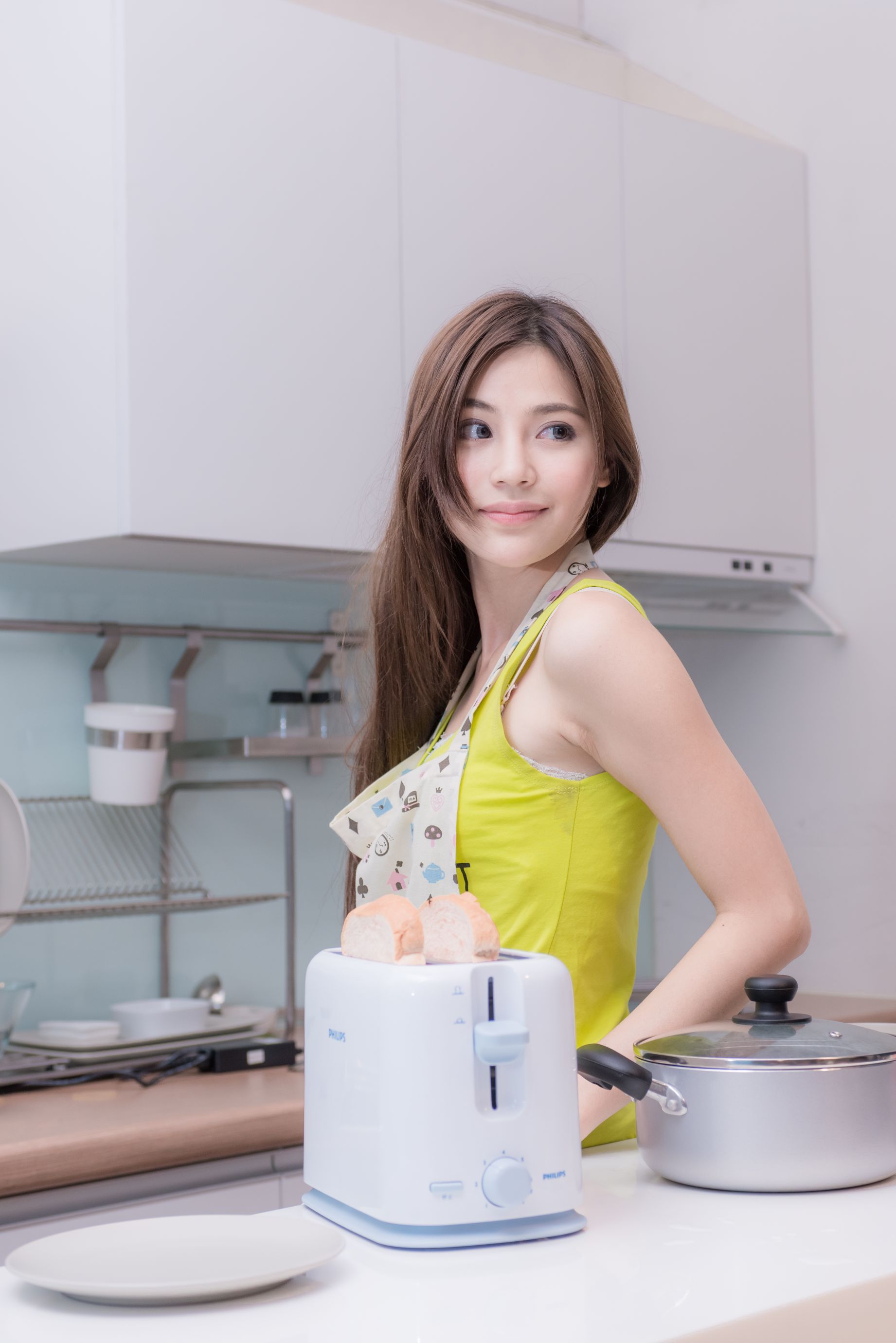 辜莞允、邱慧雯《极品台湾姐妹花》居家-图43