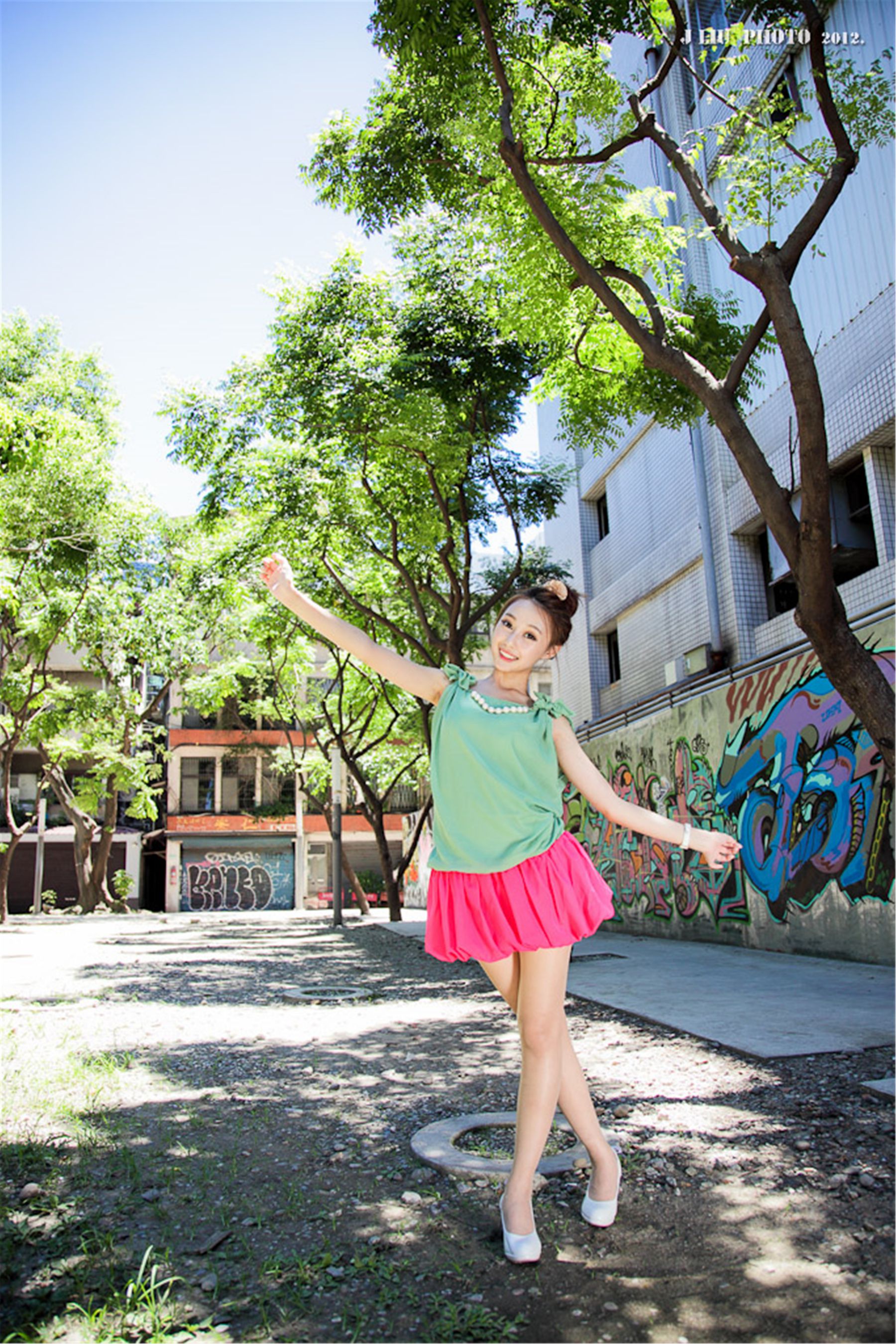 台湾妹子Barbie《西門街拍》-图36