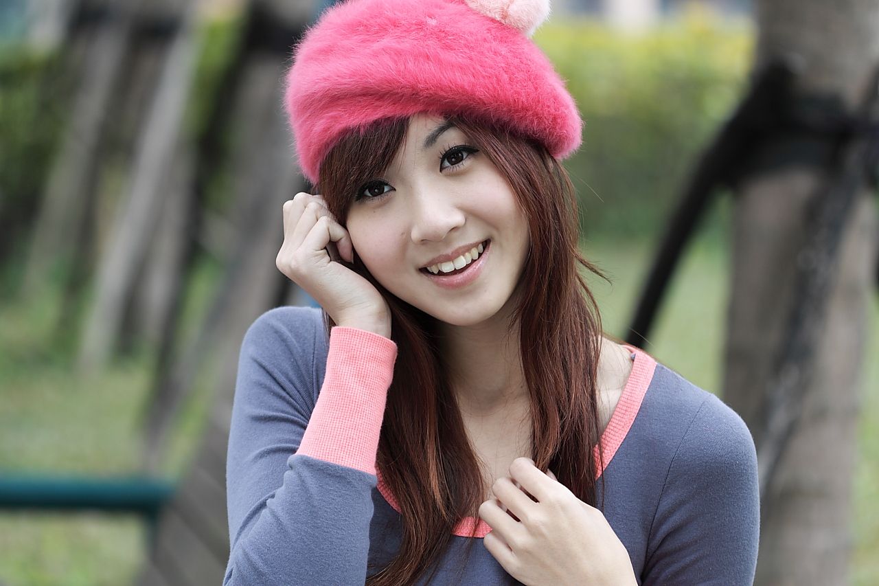 台湾清纯美女Angel《黑丝街拍图片》写真合集-图27