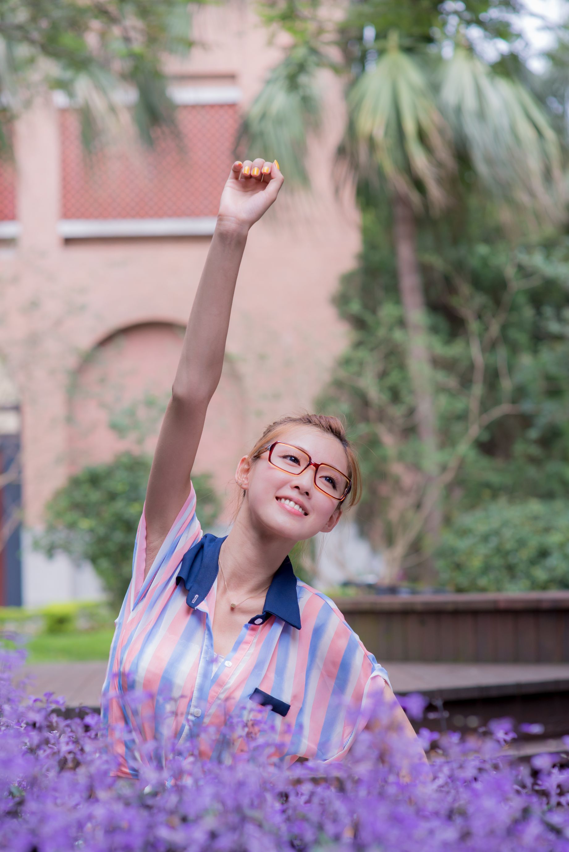 Kila晶晶/廖挺伶《小清新热裤美腿街拍》-图16