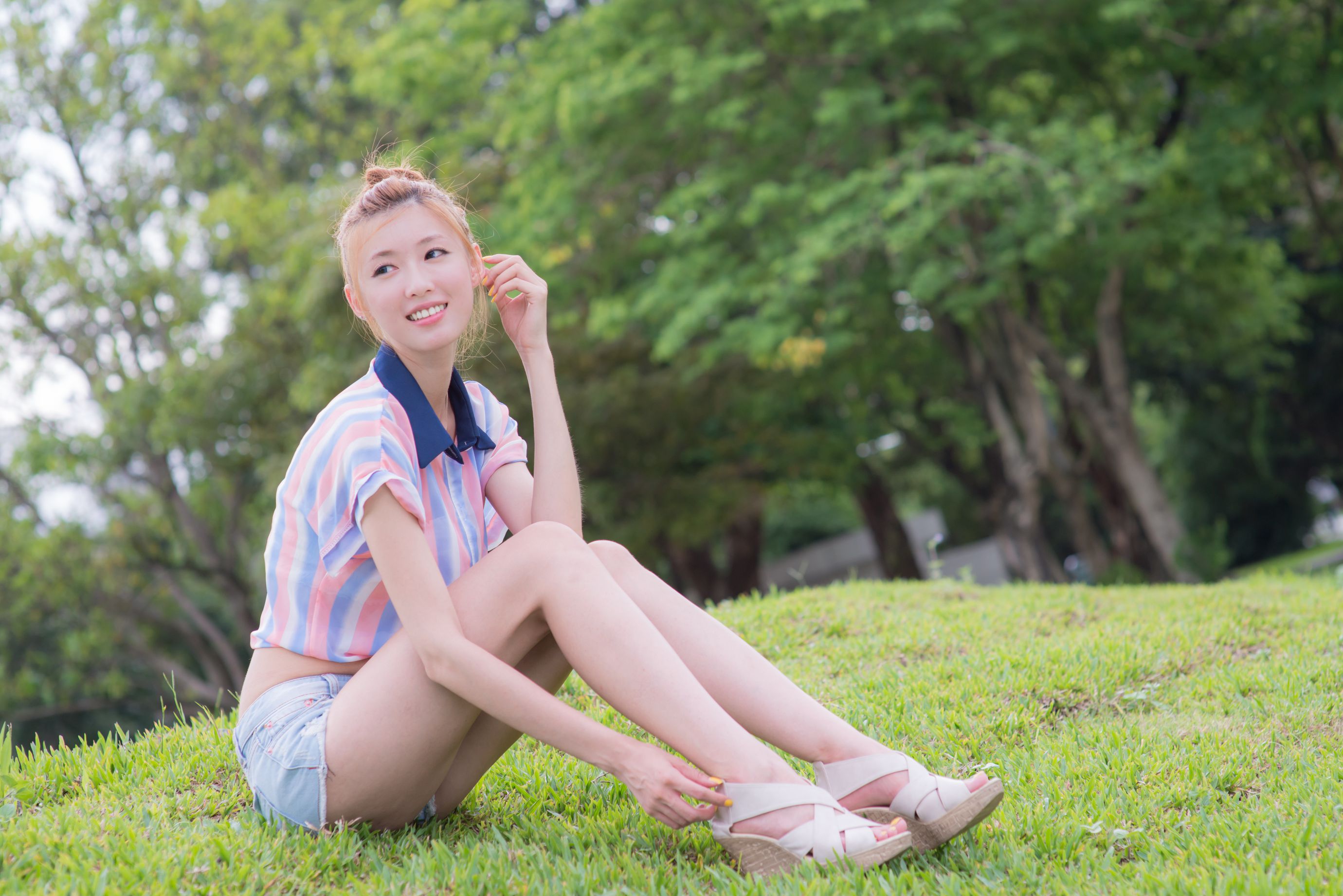 Kila晶晶/廖挺伶《小清新热裤美腿街拍》-图38