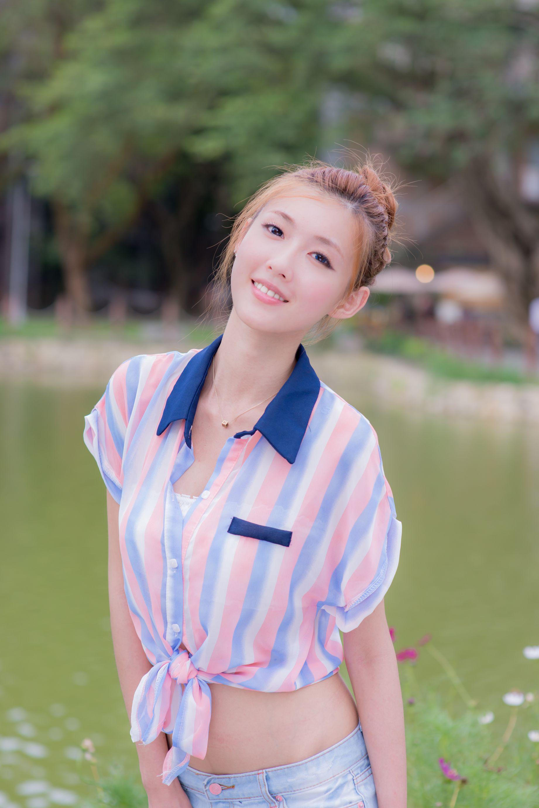 Kila晶晶/廖挺伶《小清新热裤美腿街拍》-图7