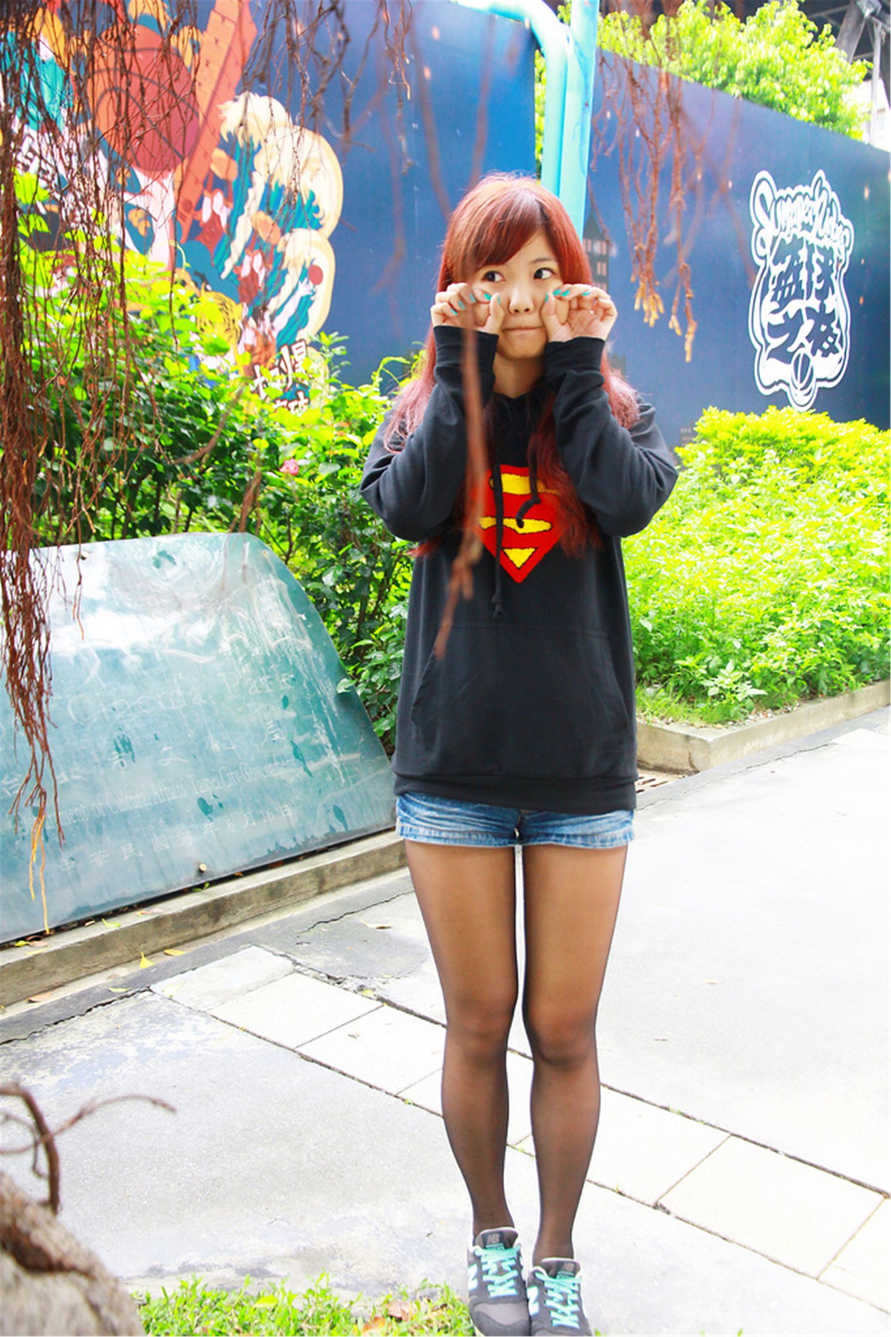 台湾美少女小静《電影公園外拍》-图5