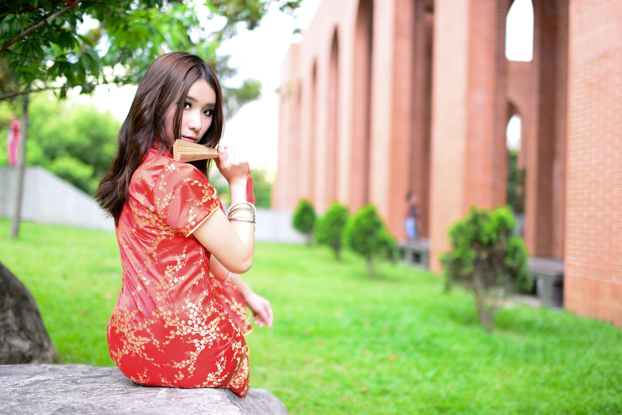 台湾模特阿布《红黑旗袍系列外拍》-图13