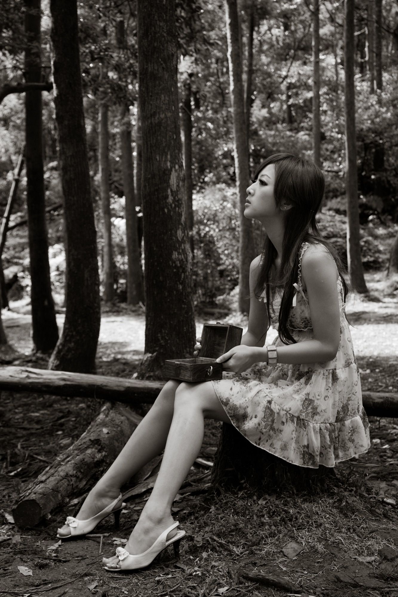 Mikako/张凯洁《白色圓舞曲x黑色執念》陽明山竹子湖外拍-图9