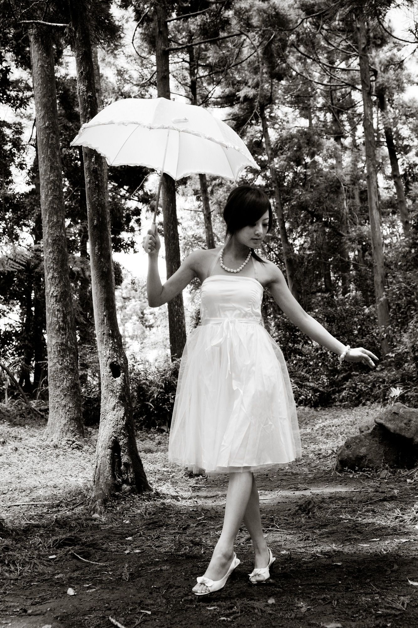 Mikako/张凯洁《白色圓舞曲x黑色執念》陽明山竹子湖外拍-图31