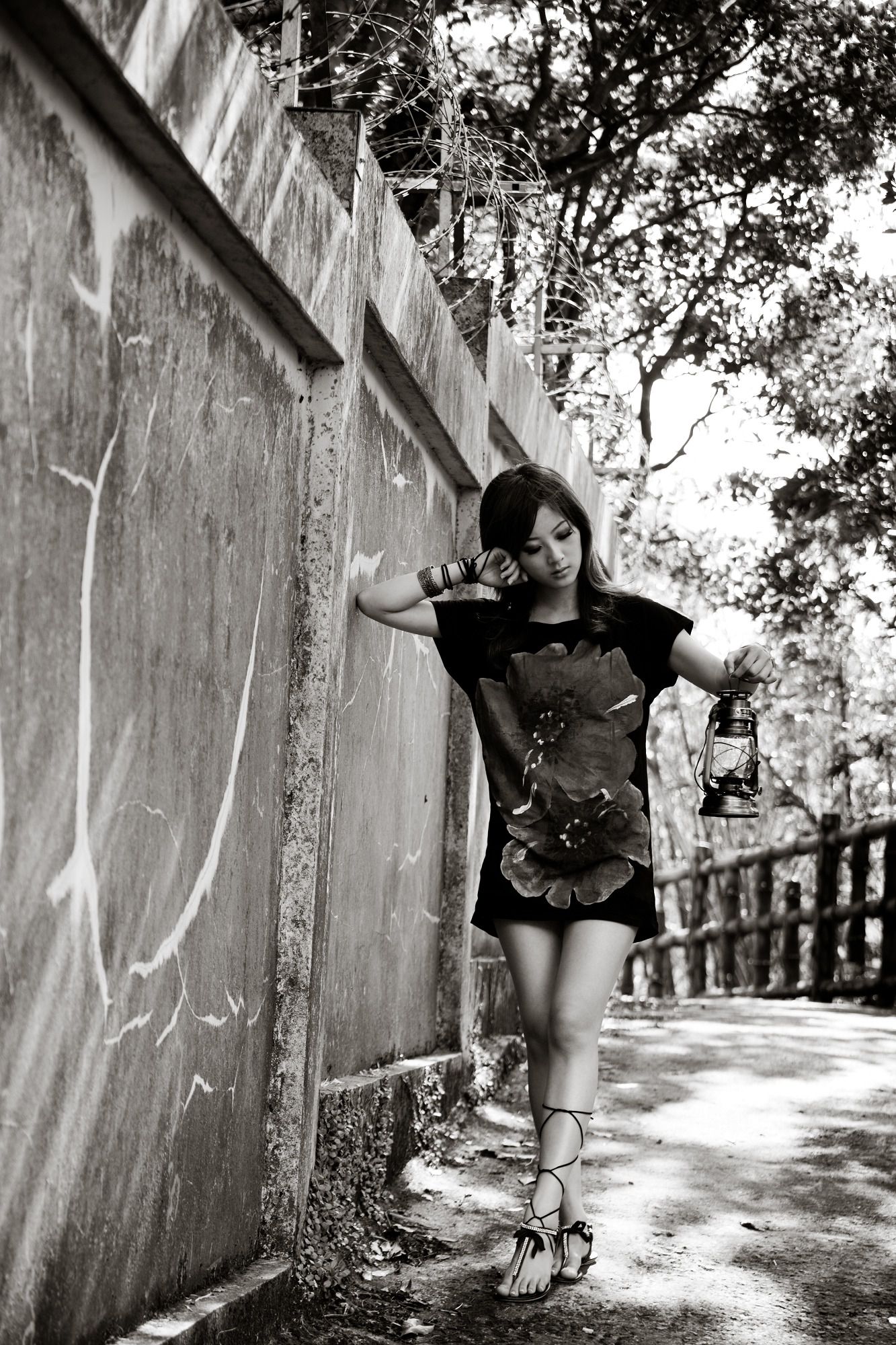 Mikako/张凯洁《白色圓舞曲x黑色執念》陽明山竹子湖外拍-图65