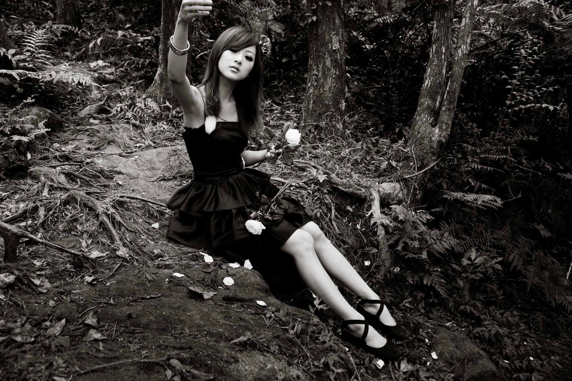 Mikako/张凯洁《白色圓舞曲x黑色執念》陽明山竹子湖外拍-图95