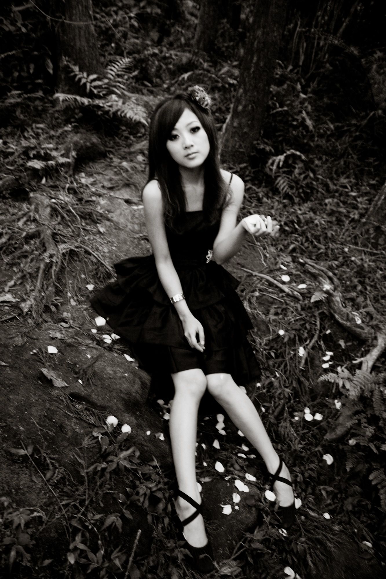 Mikako/张凯洁《白色圓舞曲x黑色執念》陽明山竹子湖外拍-图97