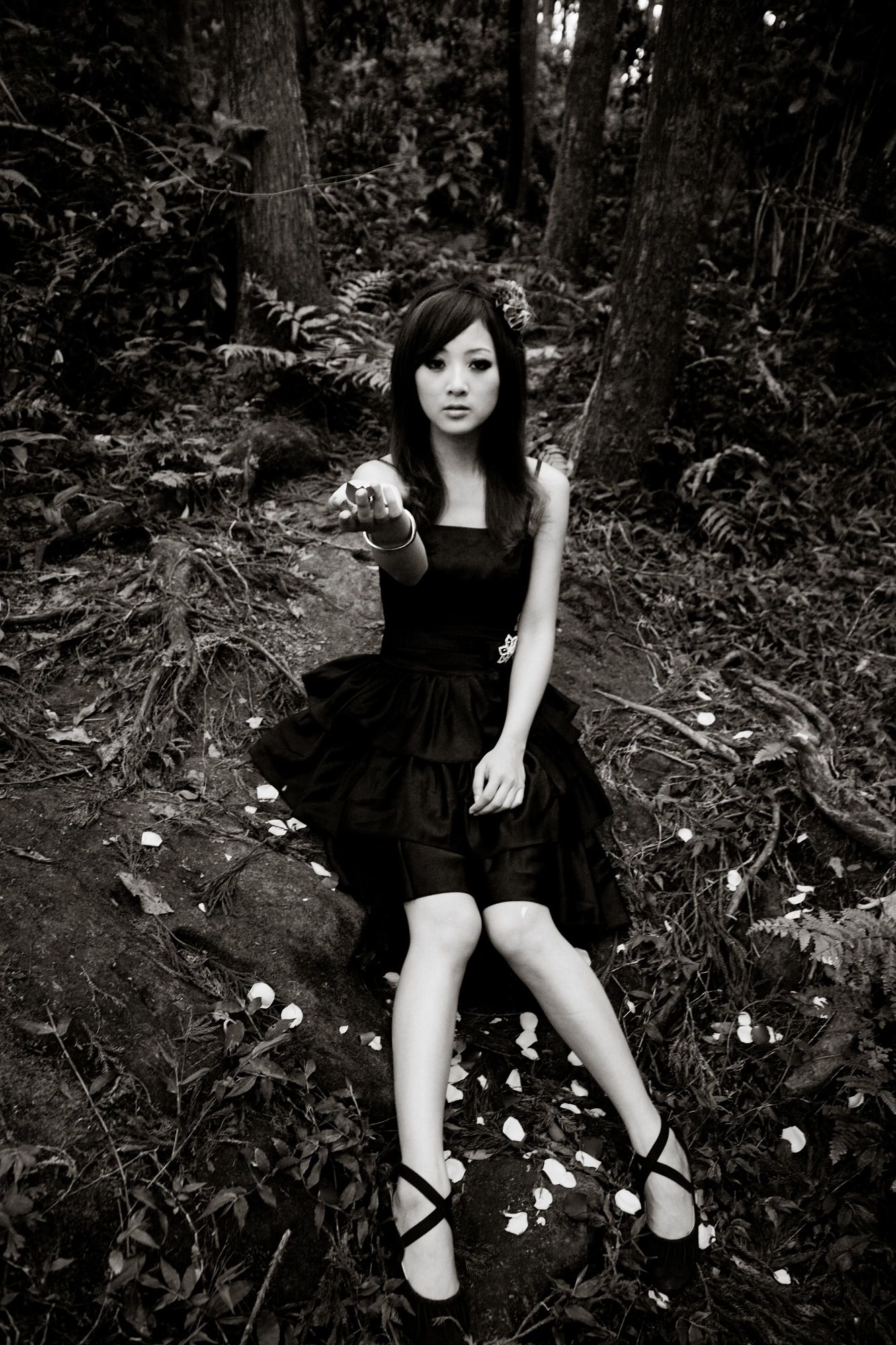 Mikako/张凯洁《白色圓舞曲x黑色執念》陽明山竹子湖外拍-图98