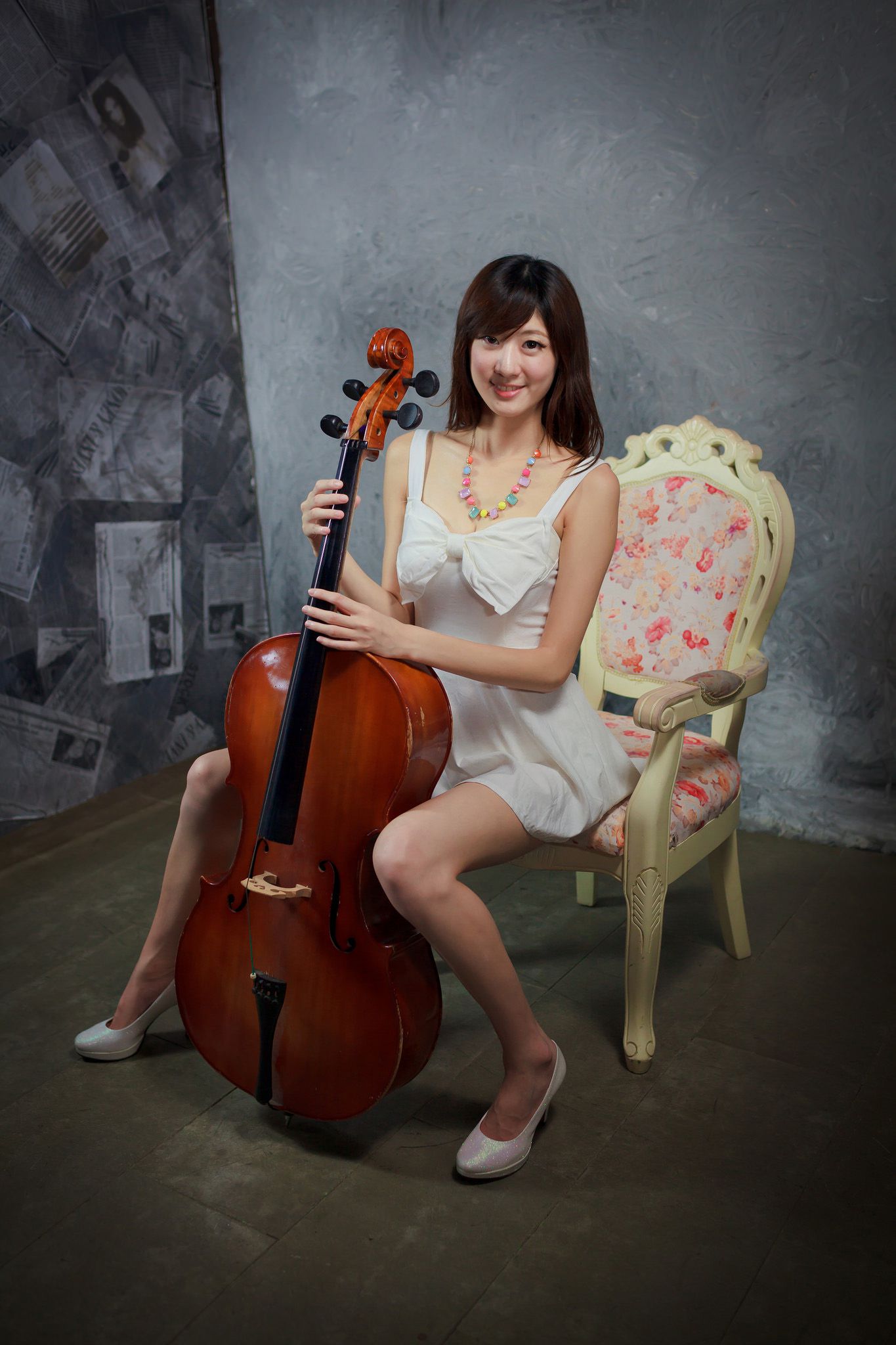 腿模Queena/林茉晶《棚拍写真图片》 写真合集-图25